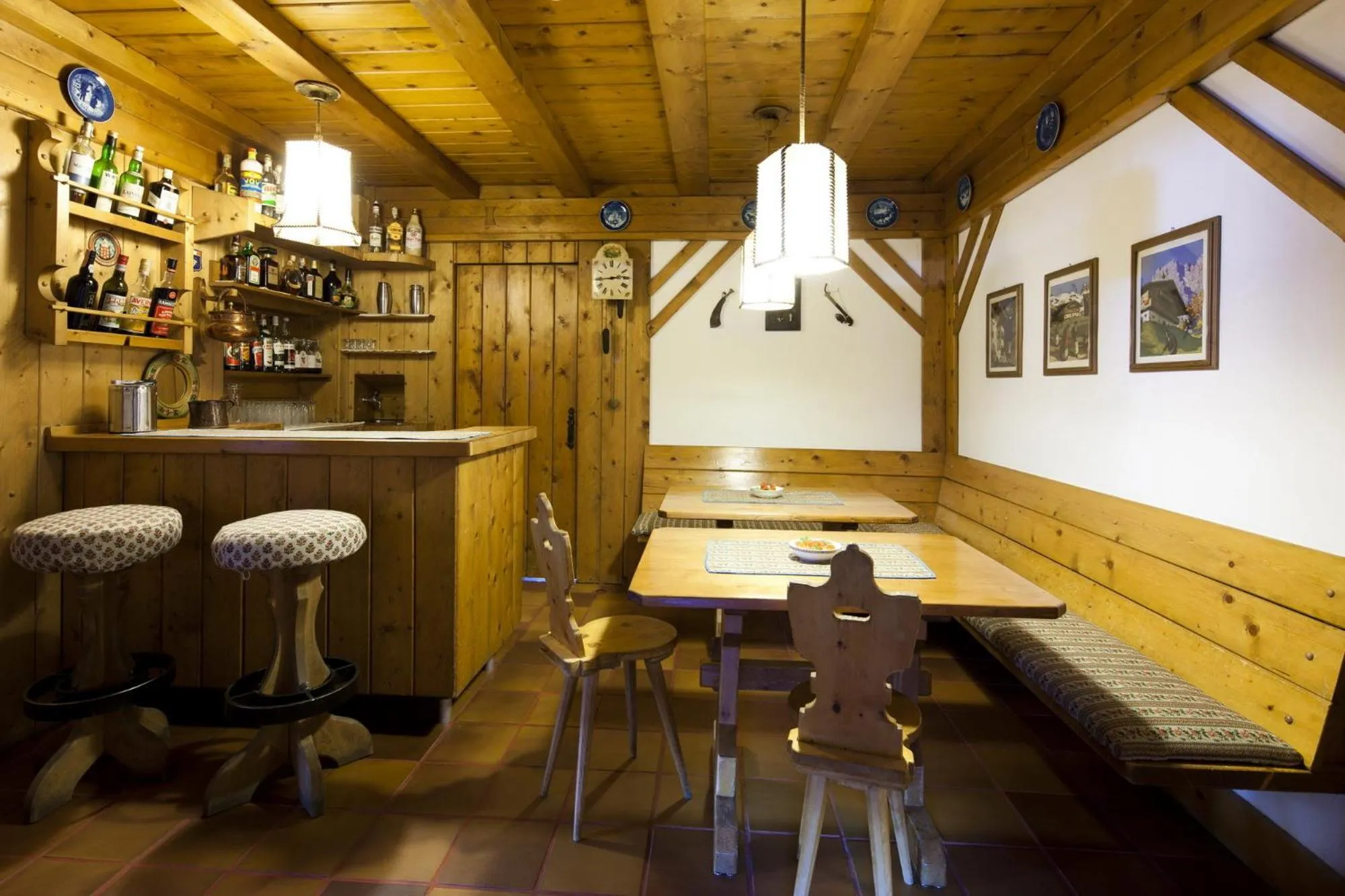 Lounge or bar in Hotel Bellaria - Cortina d'Ampezzo