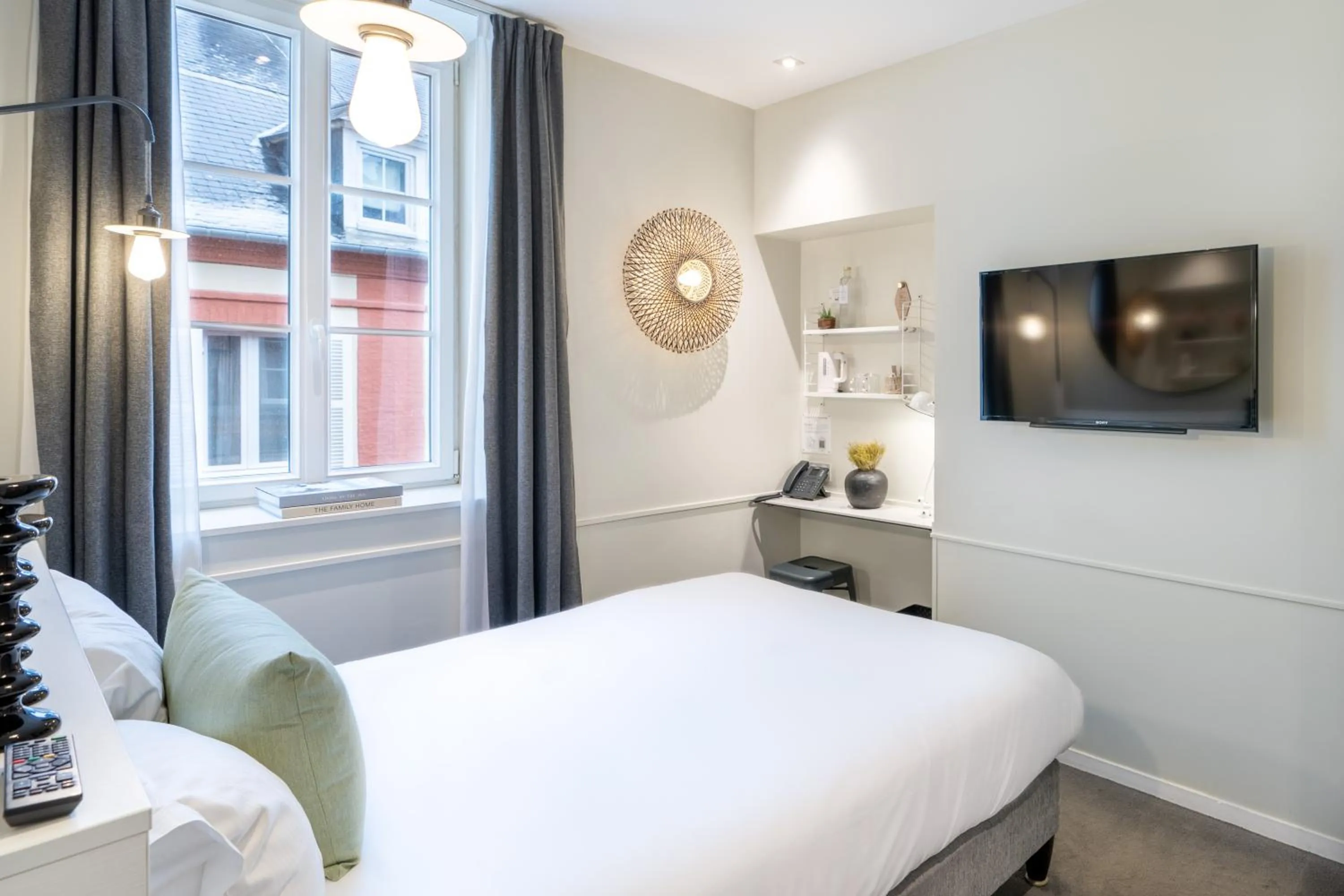 Photo of the whole room, Bed in Les 2 Villas