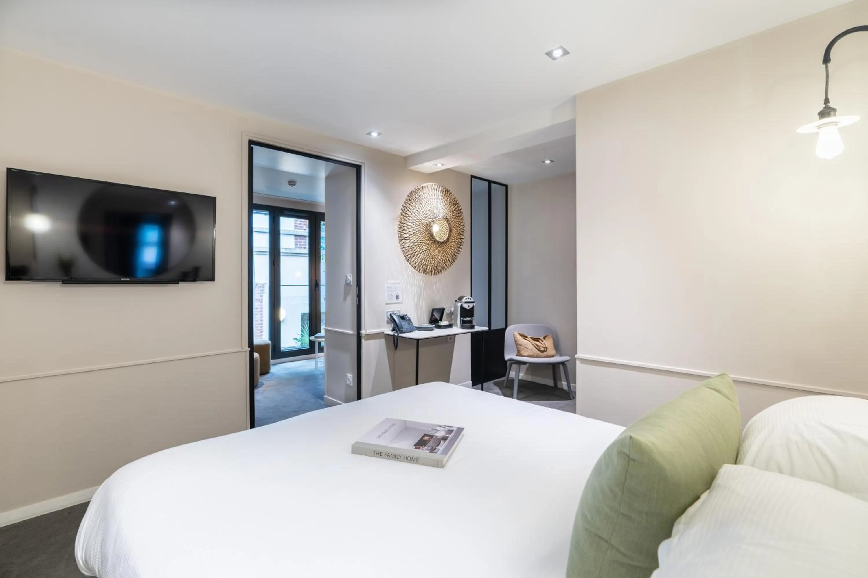 Photo of the whole room, Bed in Les 2 Villas