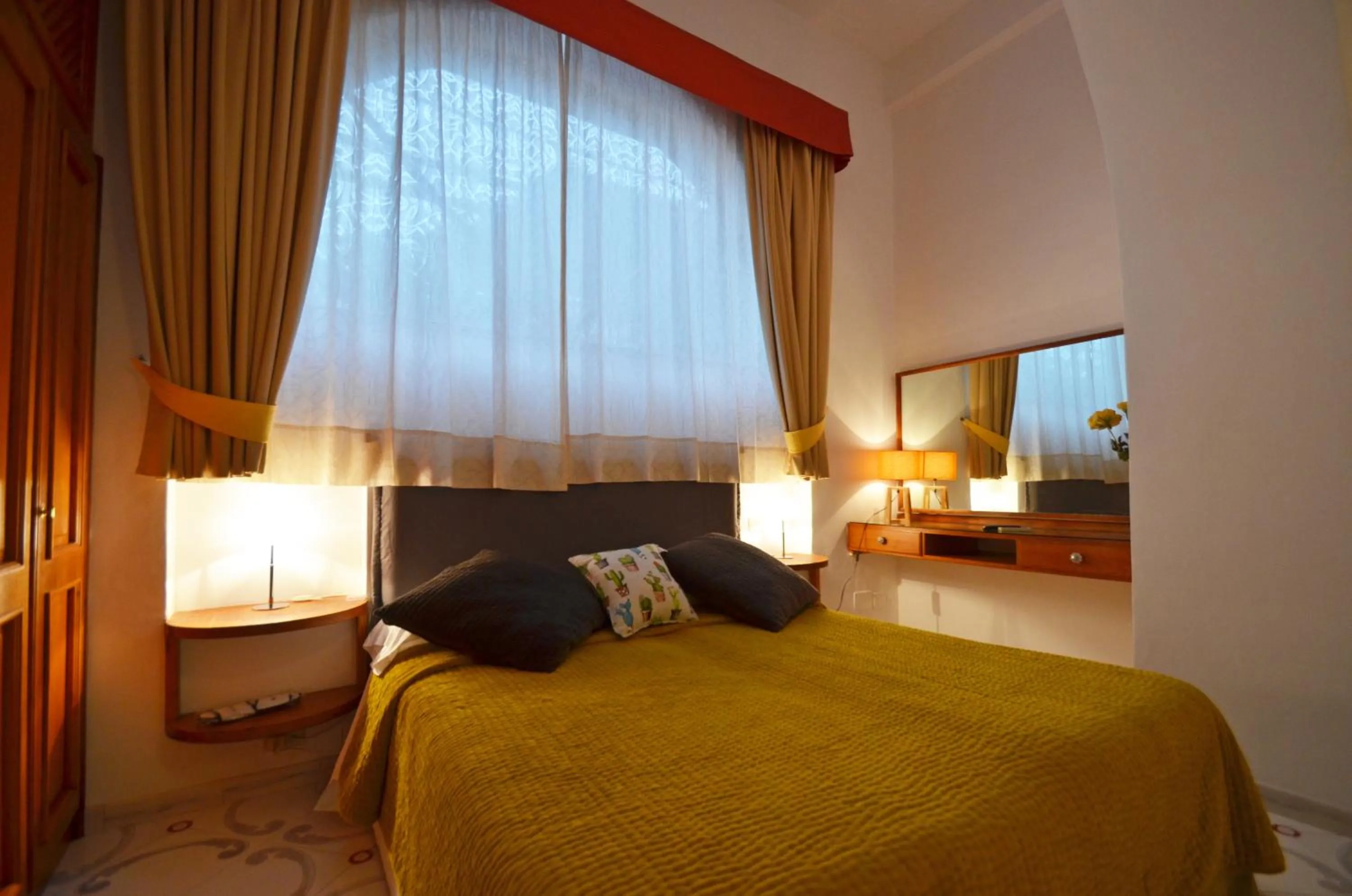 Bed in Albergo Gatto Bianco