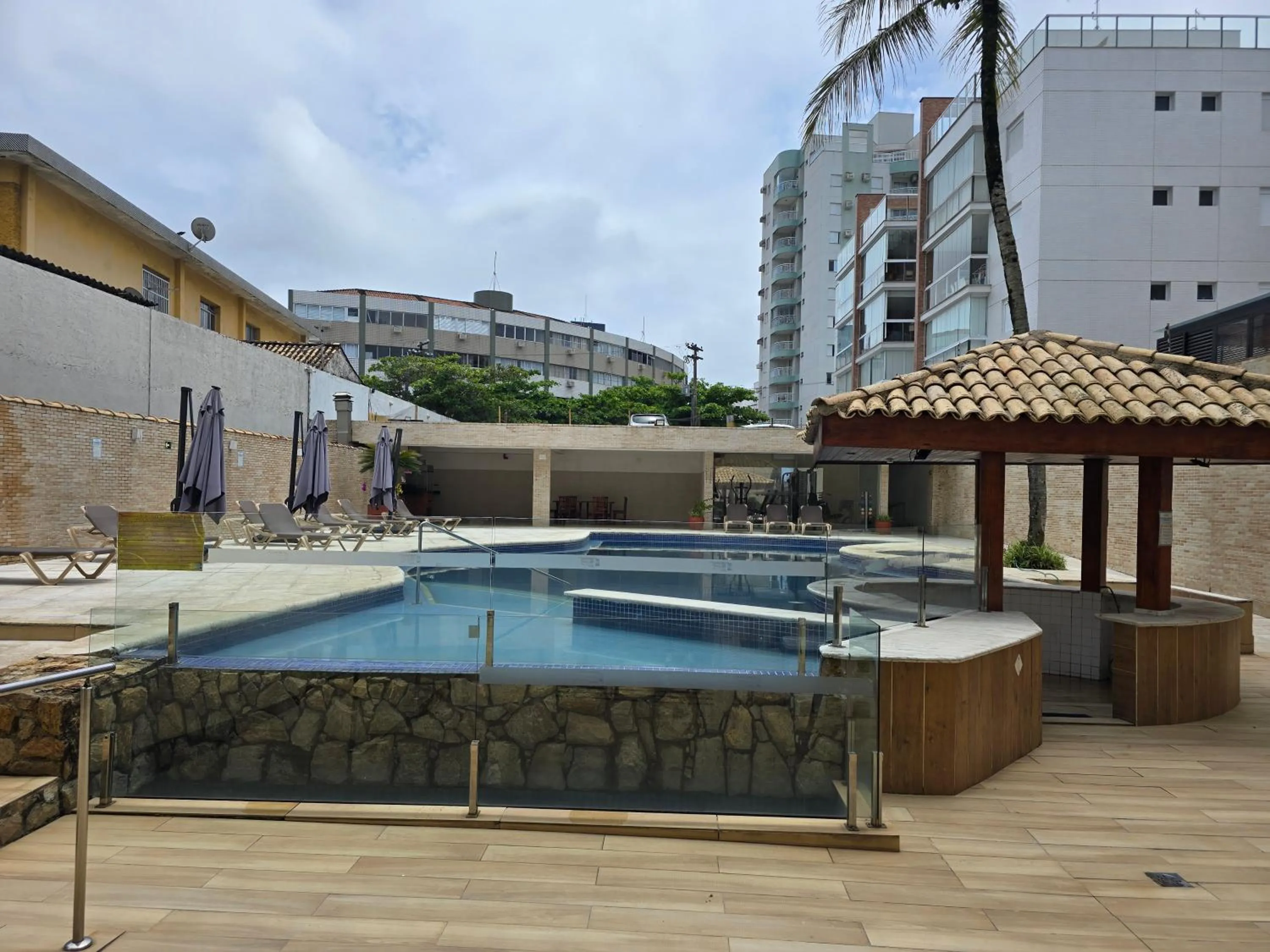 Swimming pool in Senses Praia Hotel