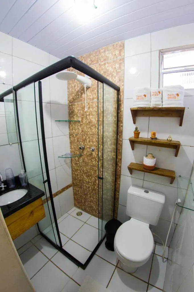 Shower in Pousada da Leide