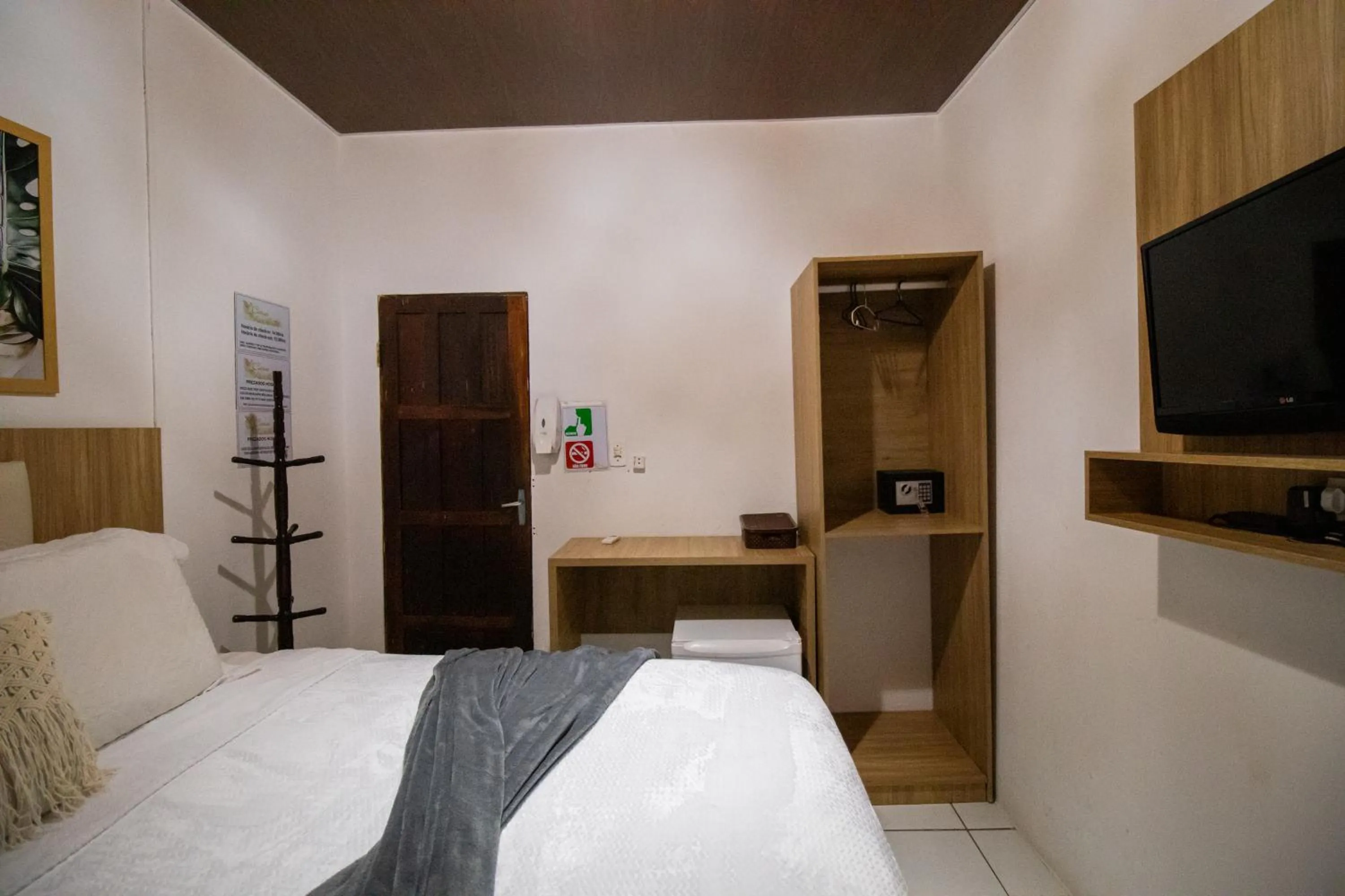 Bed in Pousada da Leide