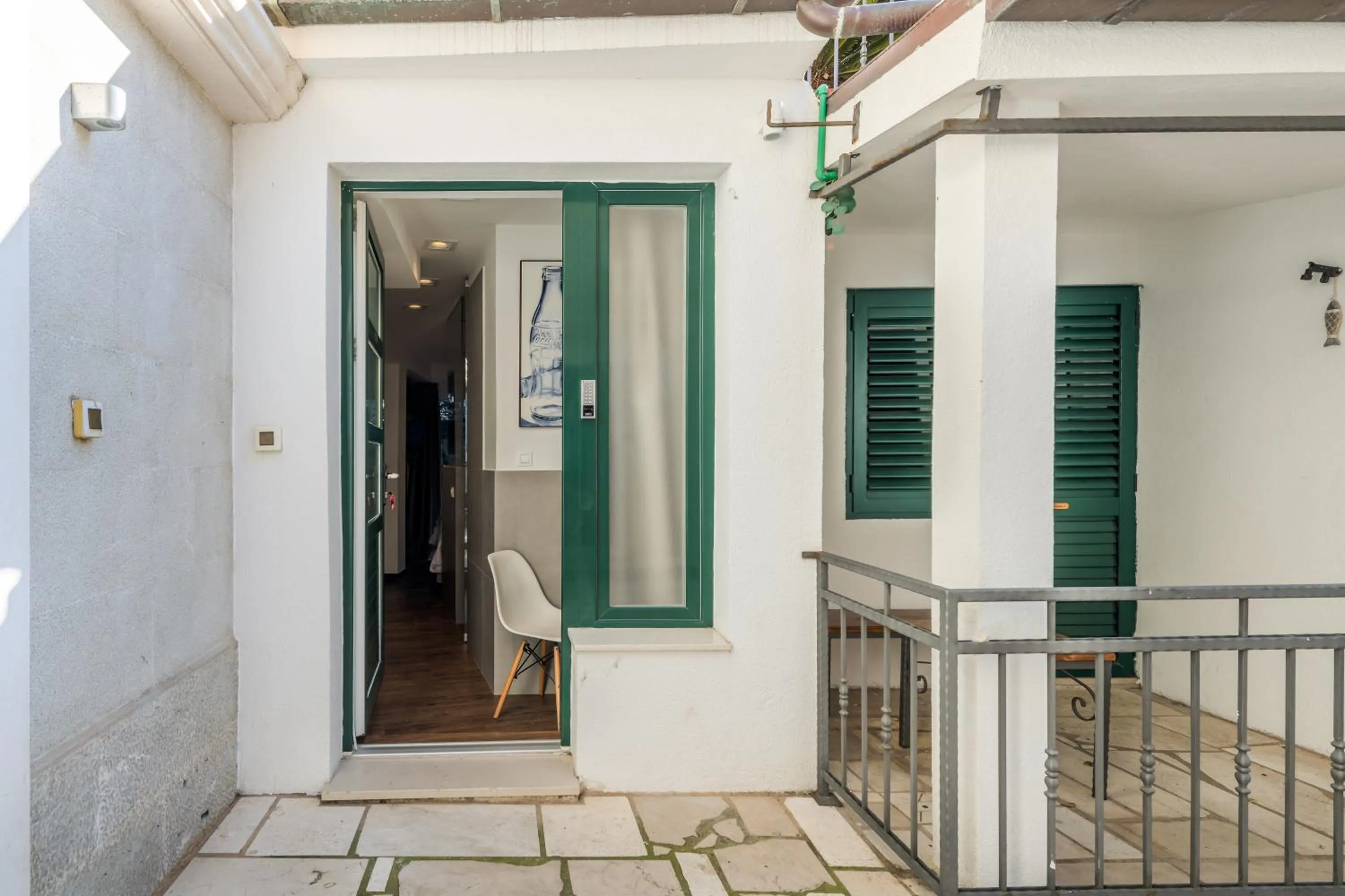 Day in Versi & Note Luxury Rooms