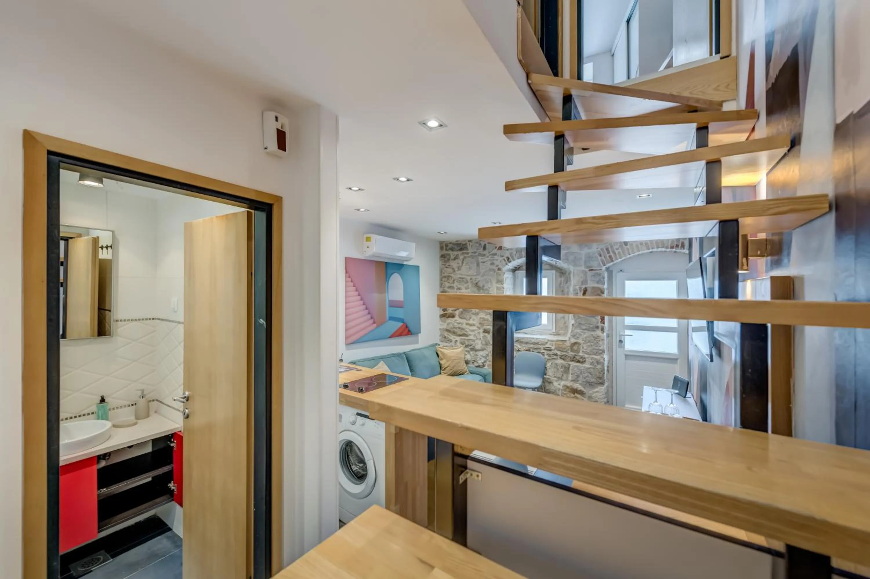 Seating area in Versi & Note Luxury Rooms