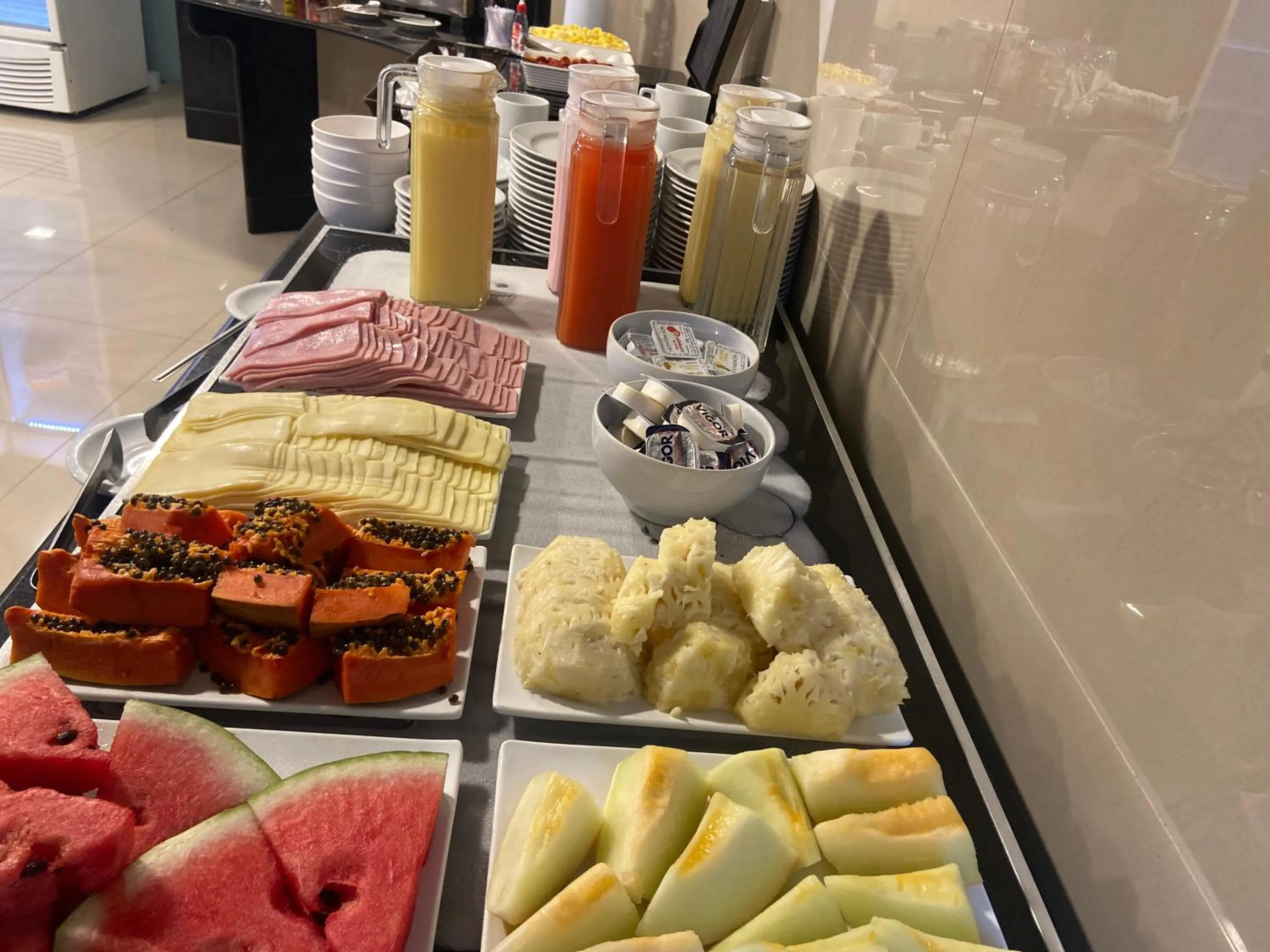 Breakfast in Hotel Enseada Aeroporto