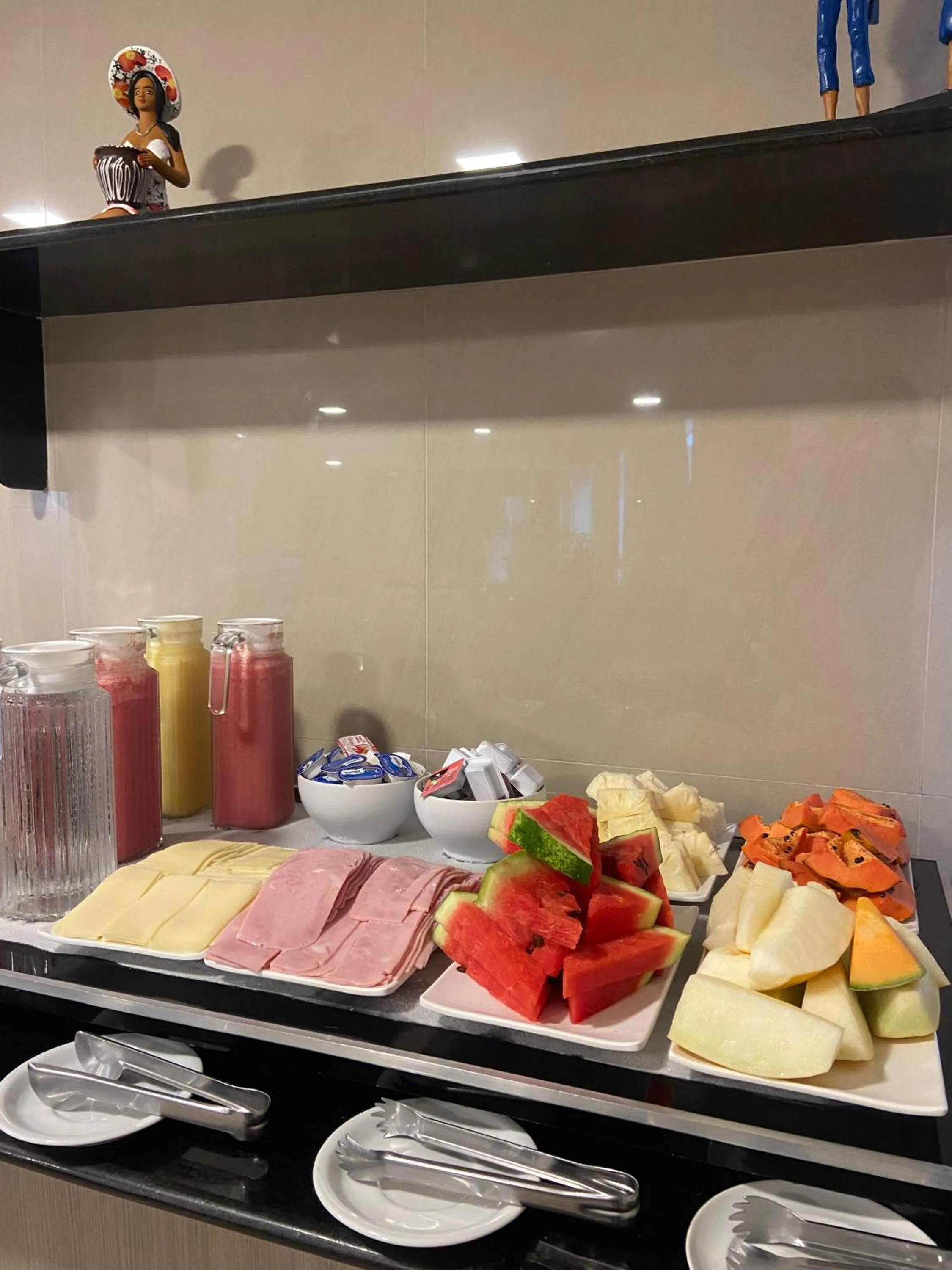 Breakfast in Hotel Enseada Aeroporto