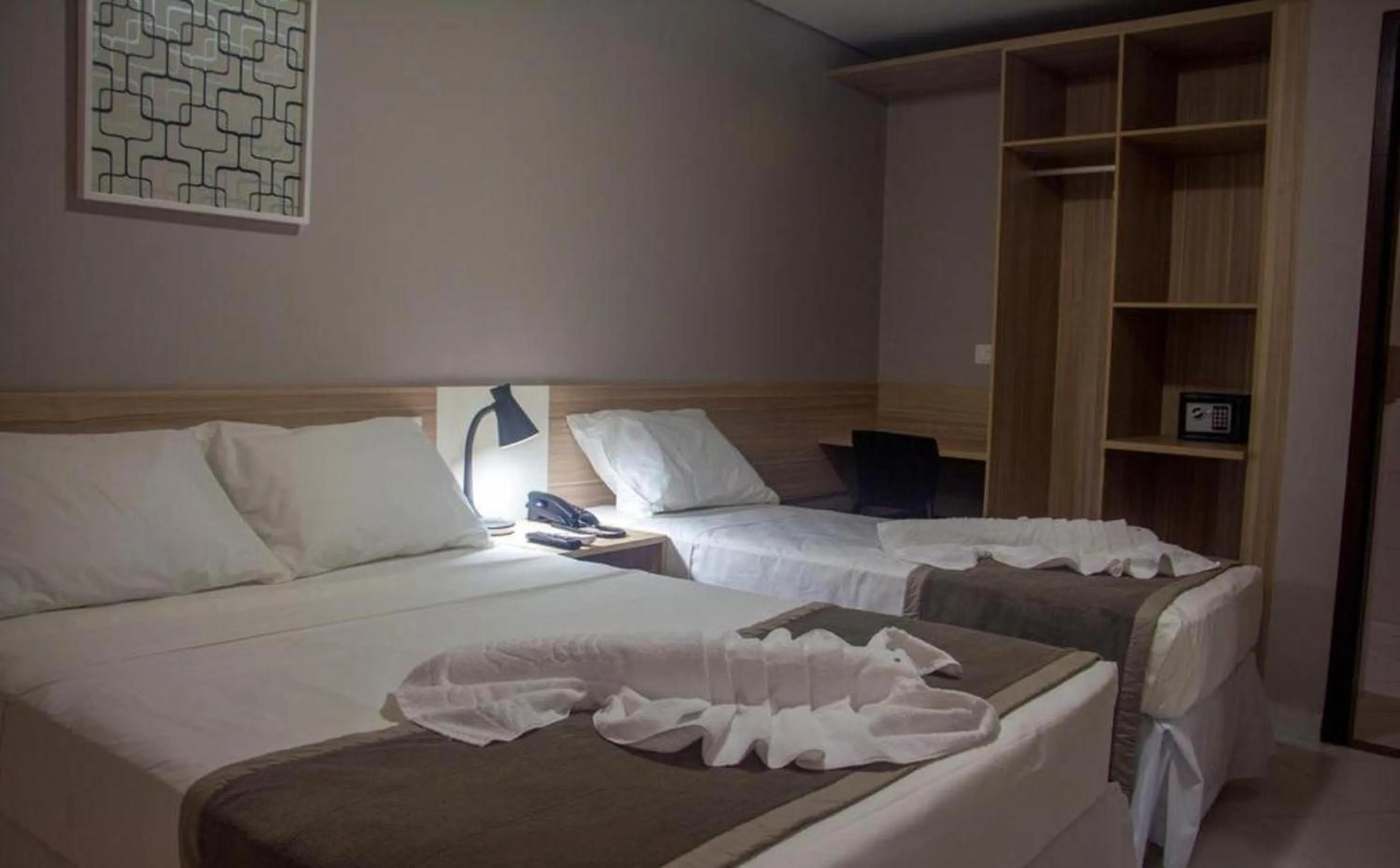 Bed in Hotel Enseada Aeroporto