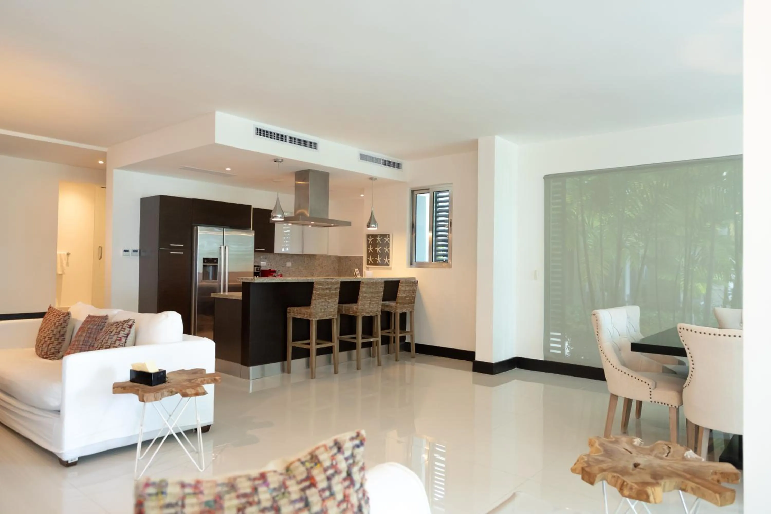 Living room in The Ocean Club, a Luxury Collection Resort, Costa Norte