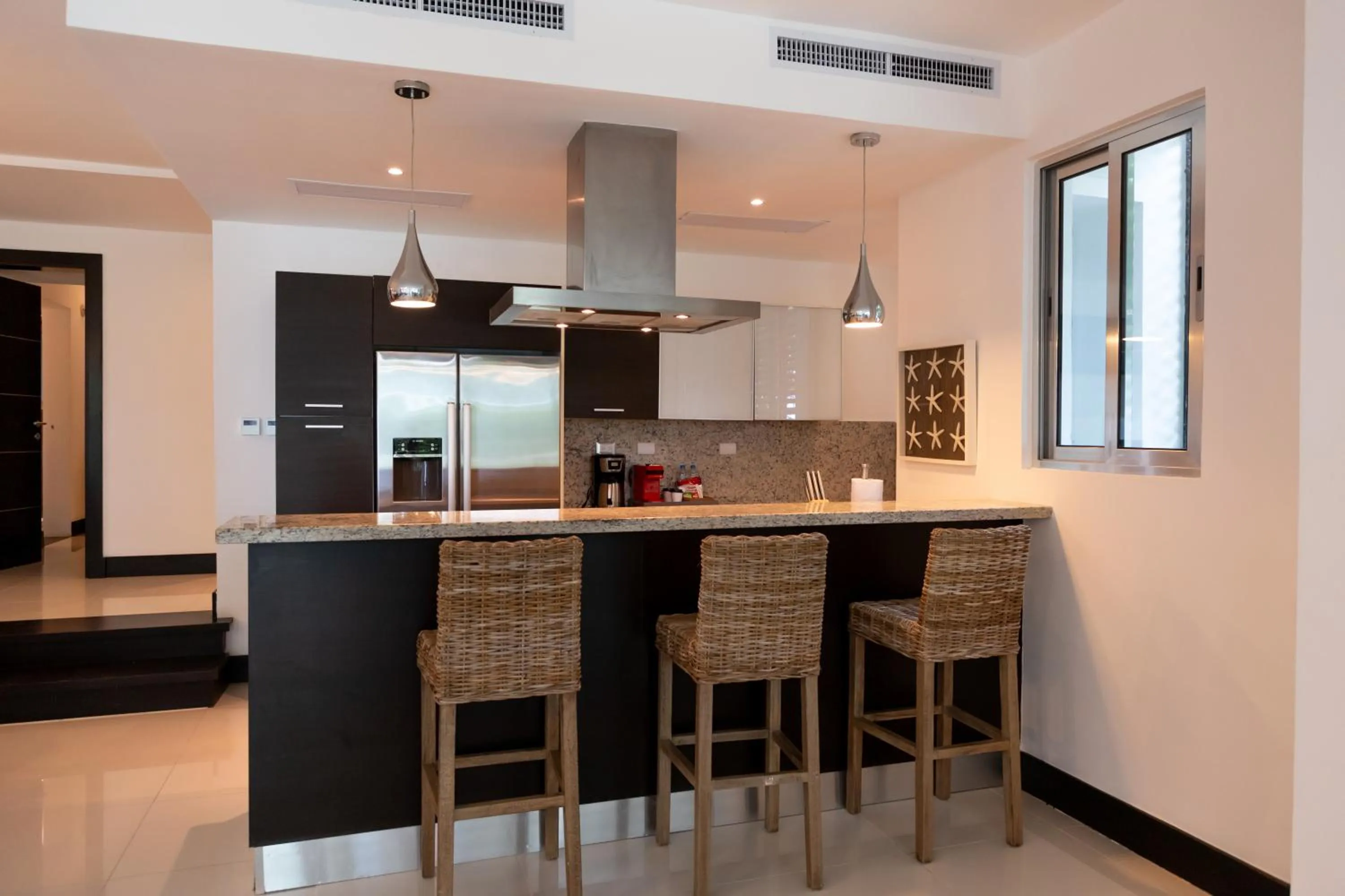 Kitchen or kitchenette in The Ocean Club, a Luxury Collection Resort, Costa Norte