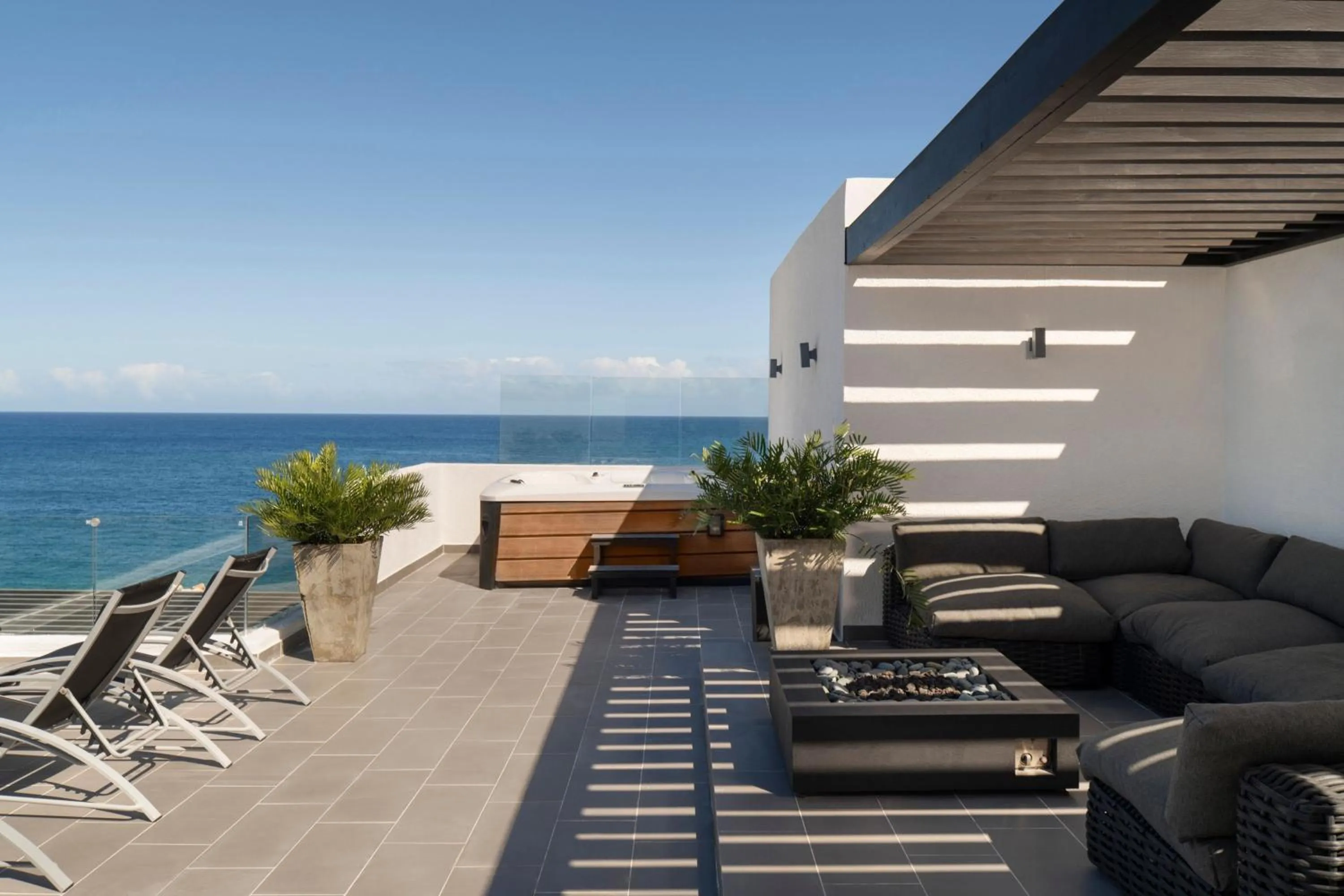 Bedroom in The Ocean Club, a Luxury Collection Resort, Costa Norte