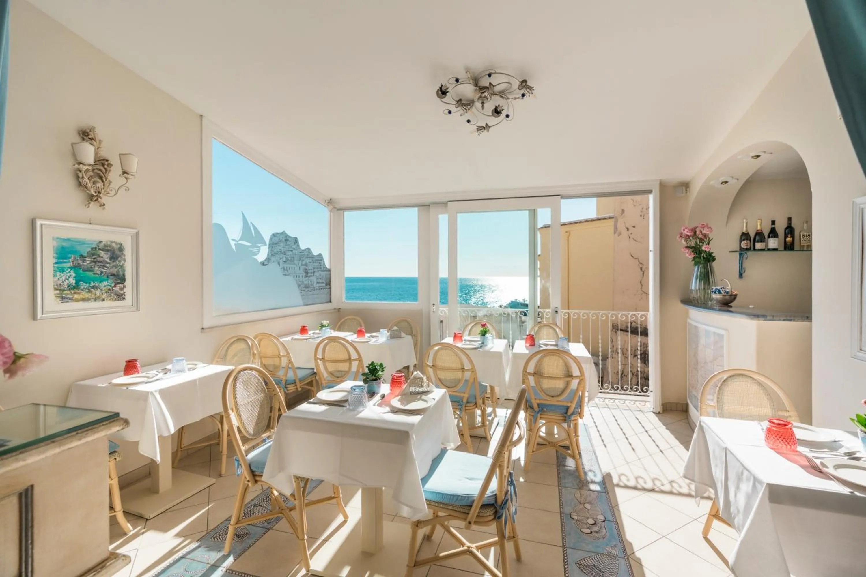 Breakfast in Villa La Tartana