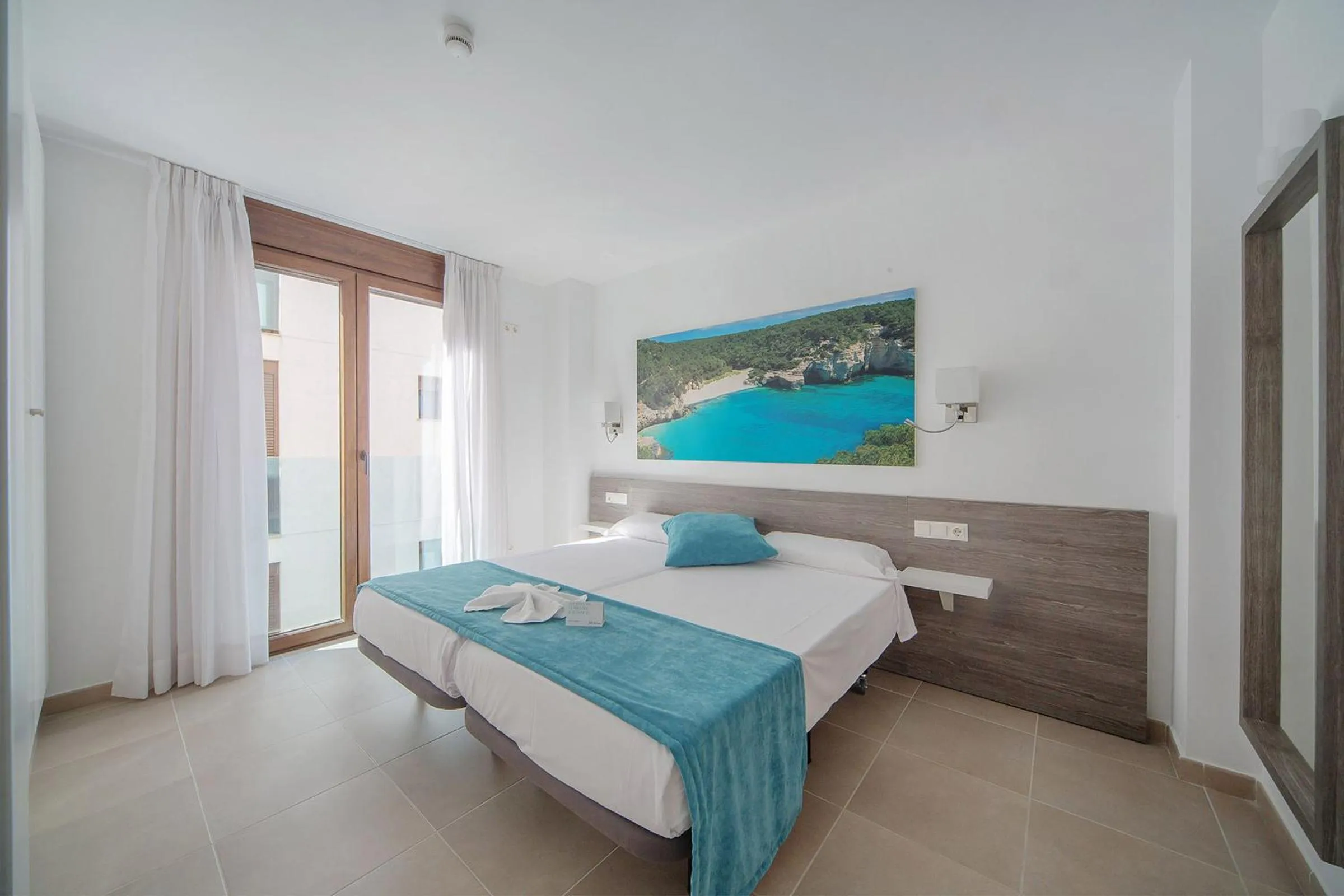 Bedroom in Aparthotel Caprice Skyline