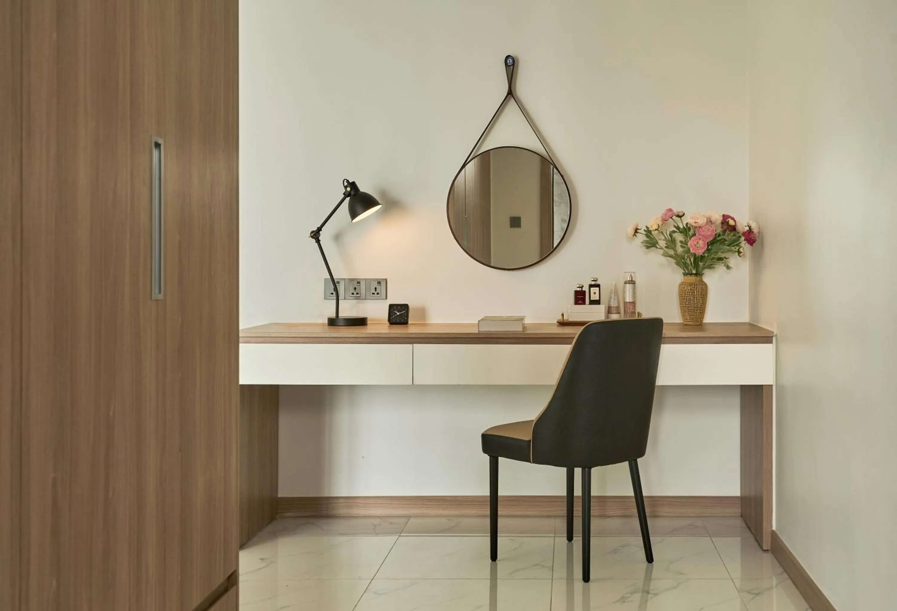 hair dresser in Noden2 Hotel & Apartment