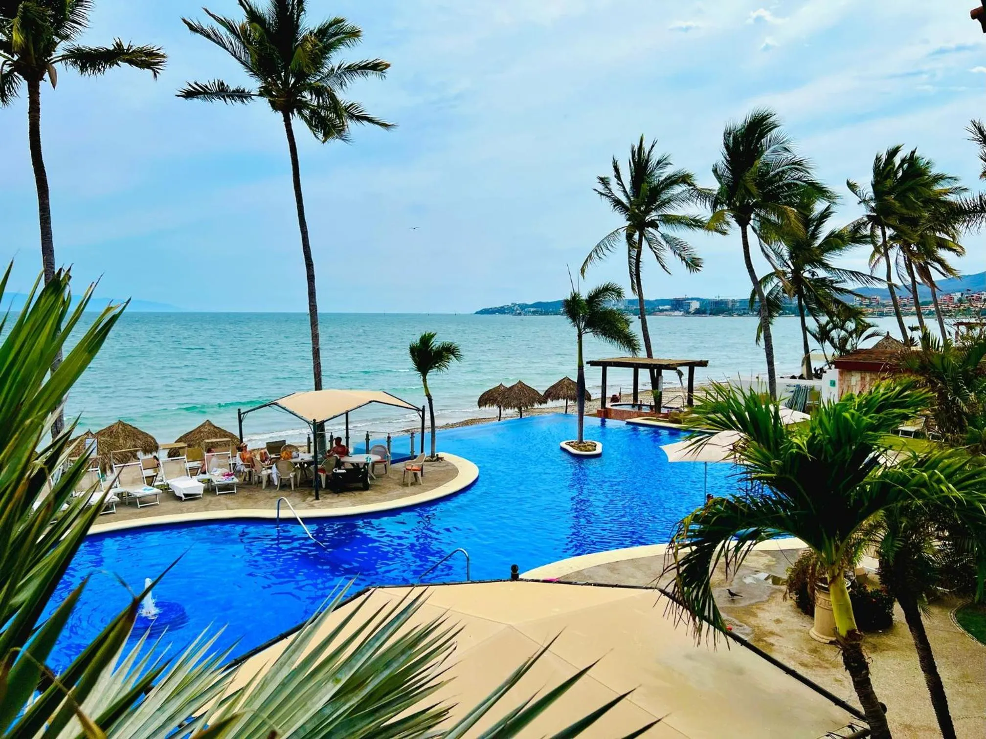 Los Picos Hotel & Suites Bucerias