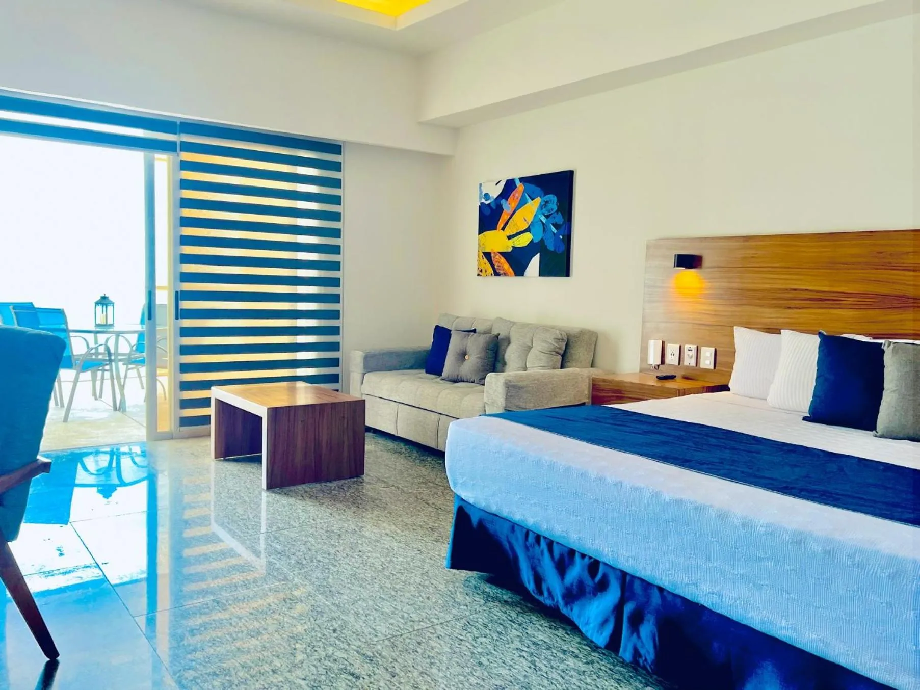 Bed in Los Picos Hotel & Suites Bucerias