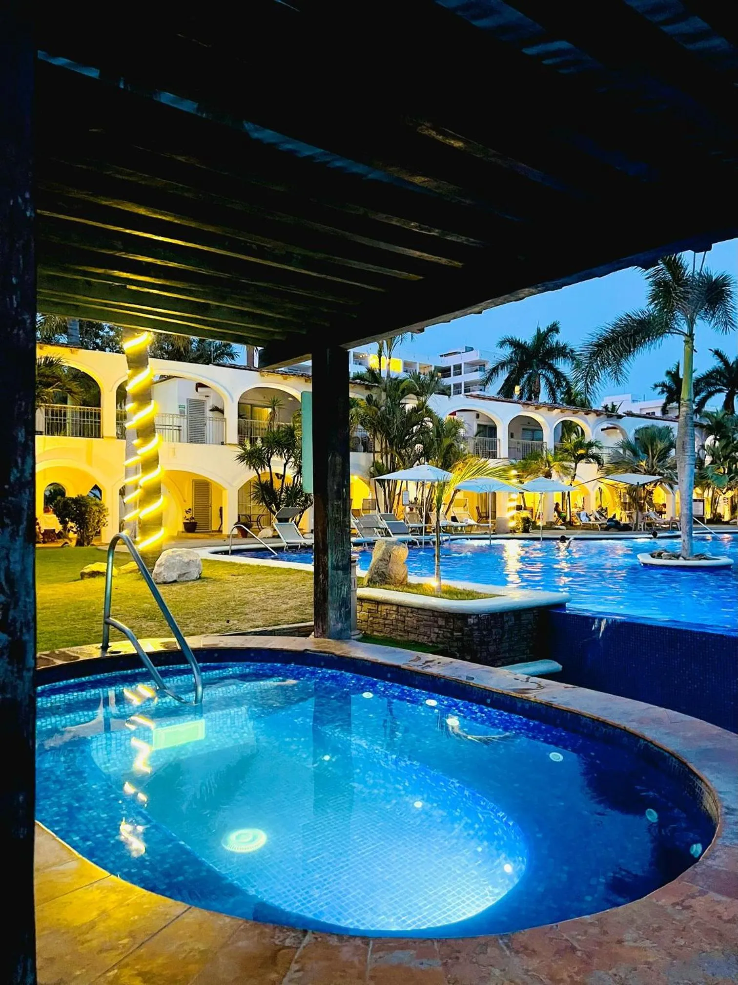 Pool view in Los Picos Hotel & Suites Bucerias