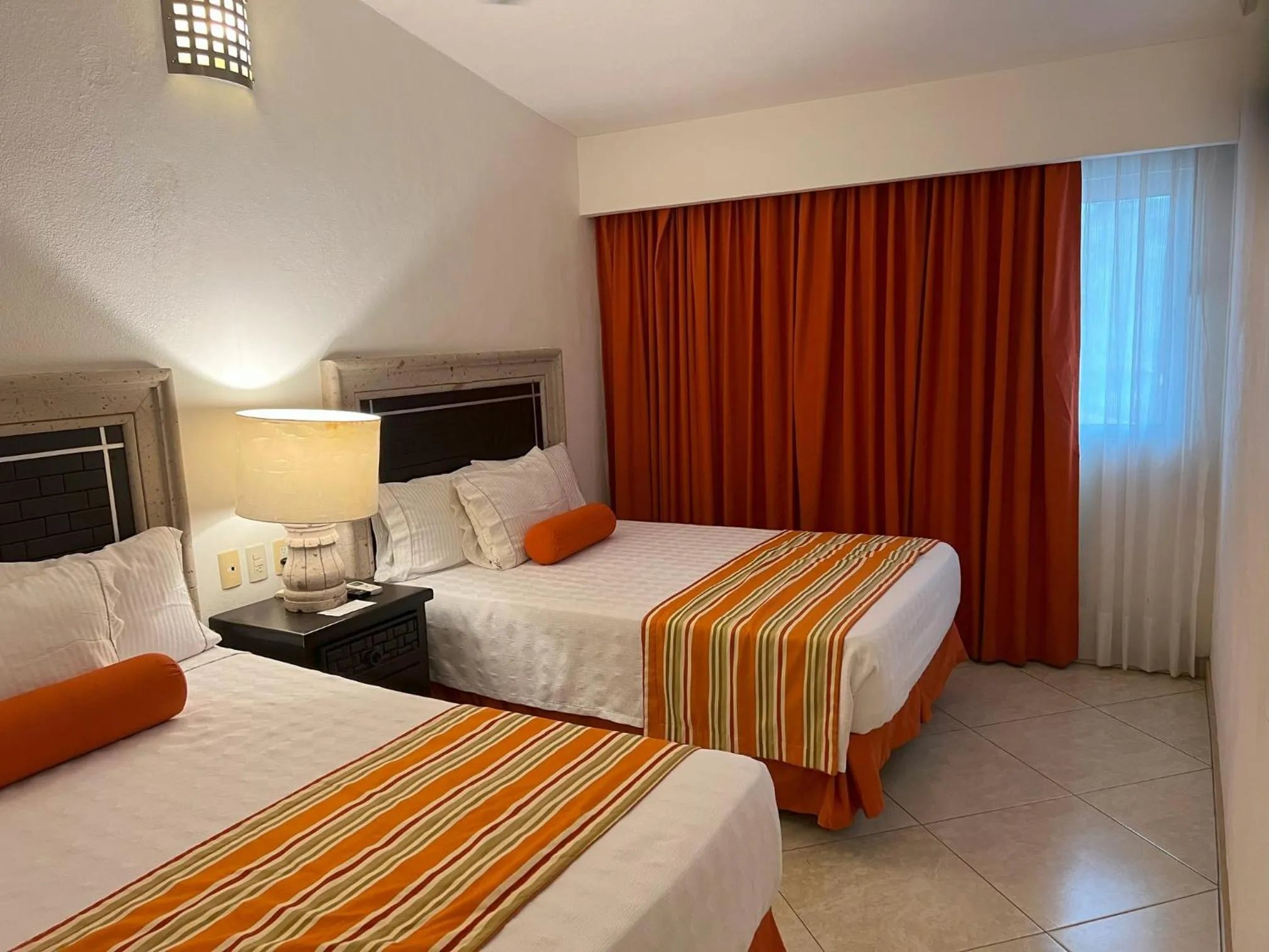 Bedroom, Bed in Los Picos Hotel & Suites Bucerias