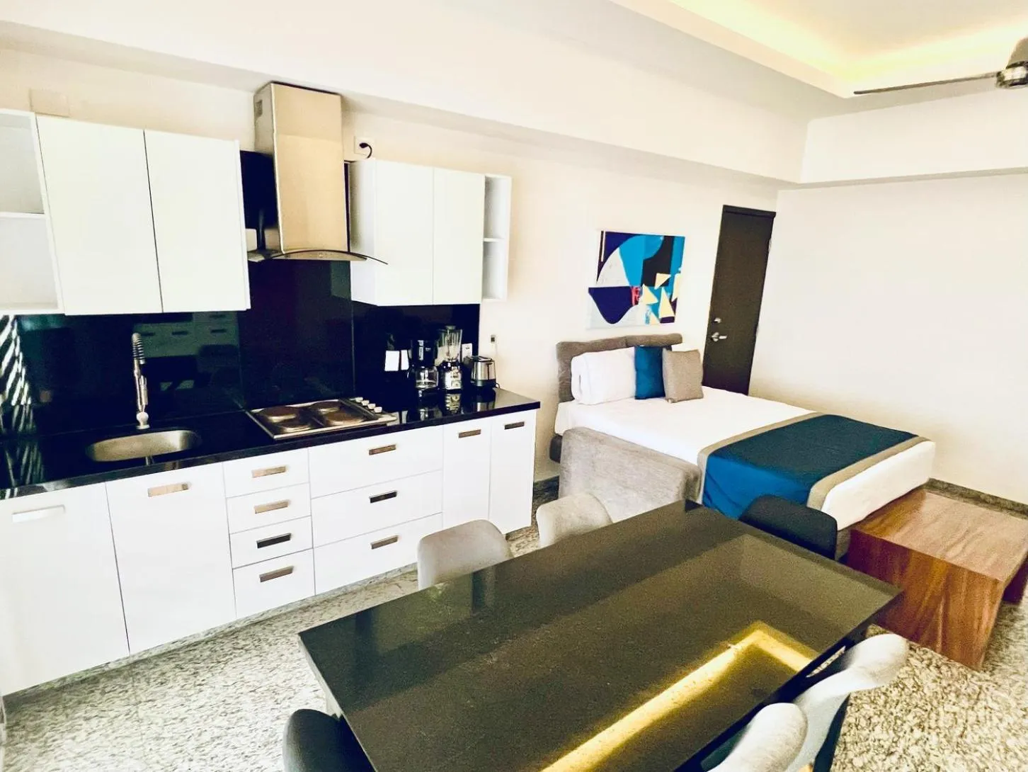 Bed in Los Picos Hotel & Suites Bucerias