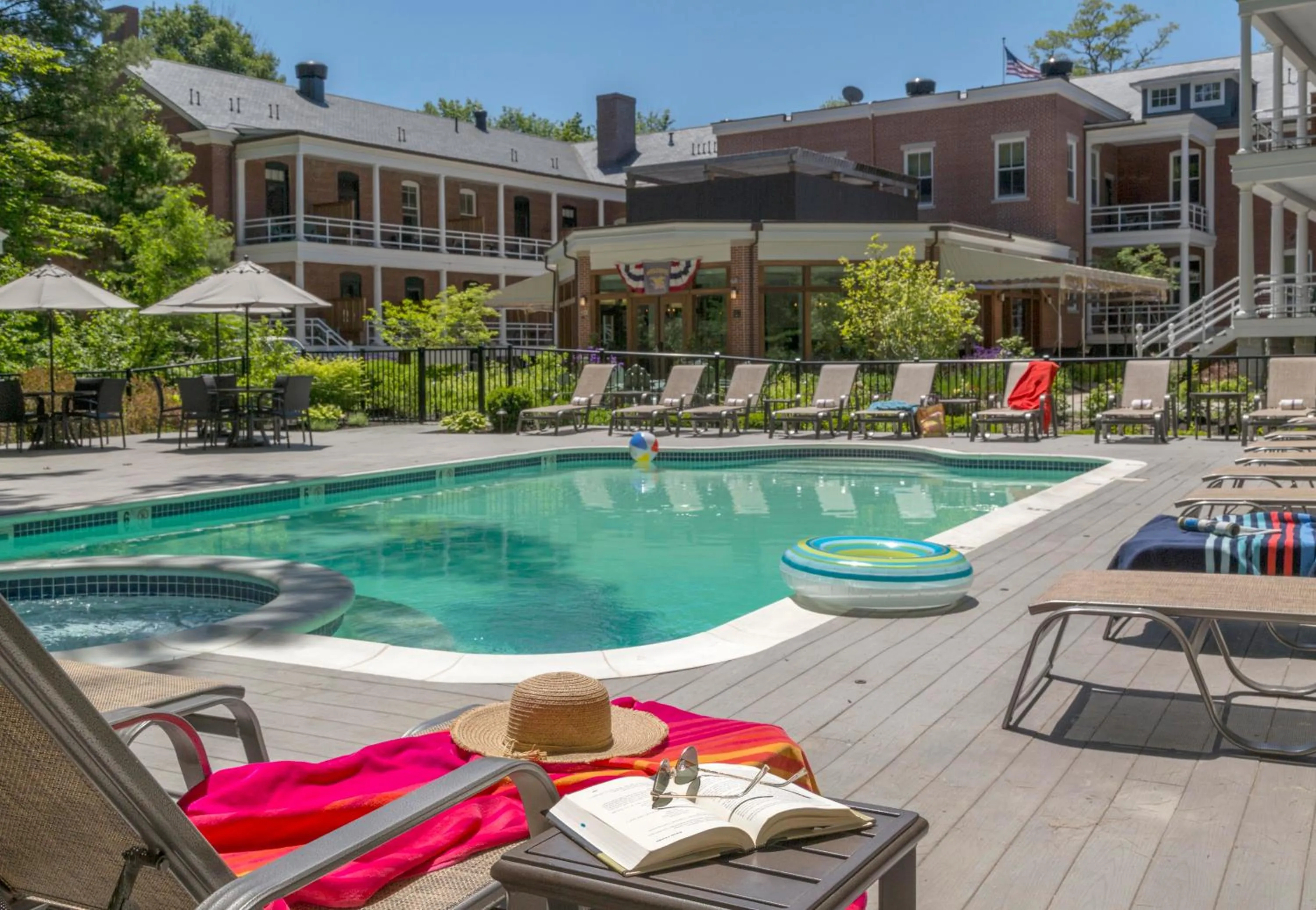 Swimming pool in Inn at Diamond Cove