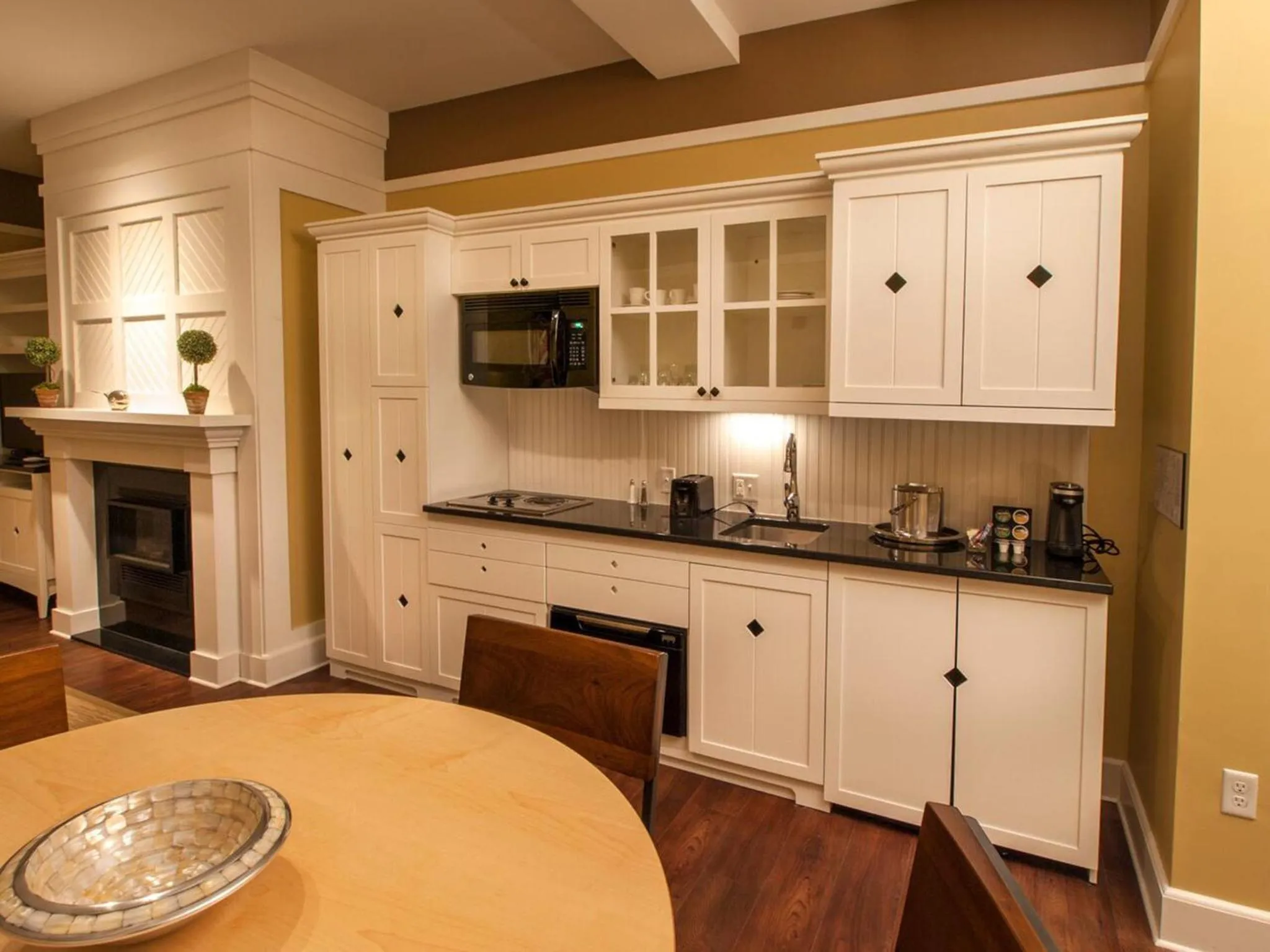 Kitchen or kitchenette in Inn at Diamond Cove