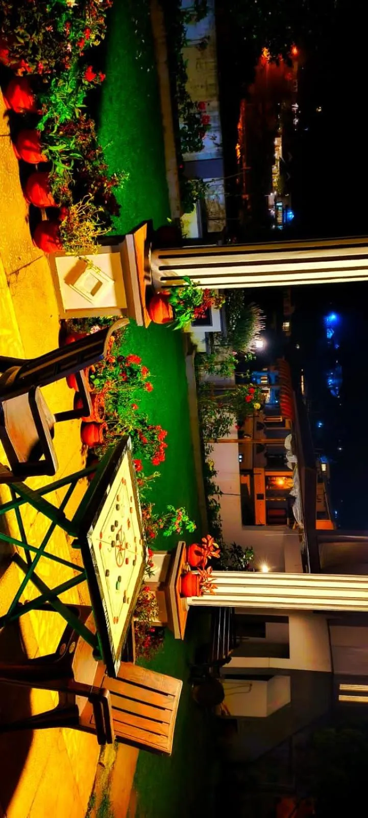 Night in Brookevally Palace Homestay