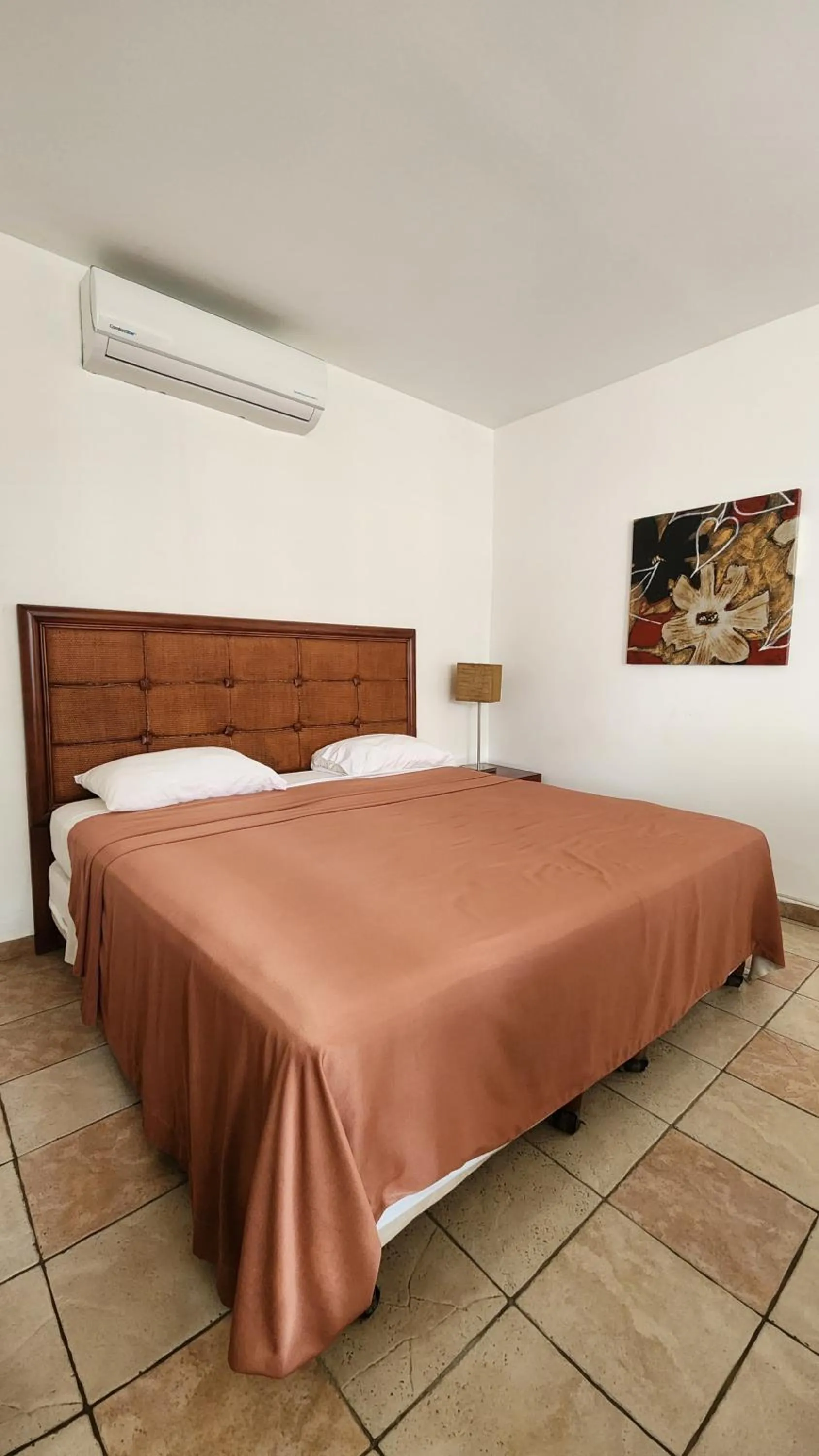Bedroom, Bed in West Bay Colonial