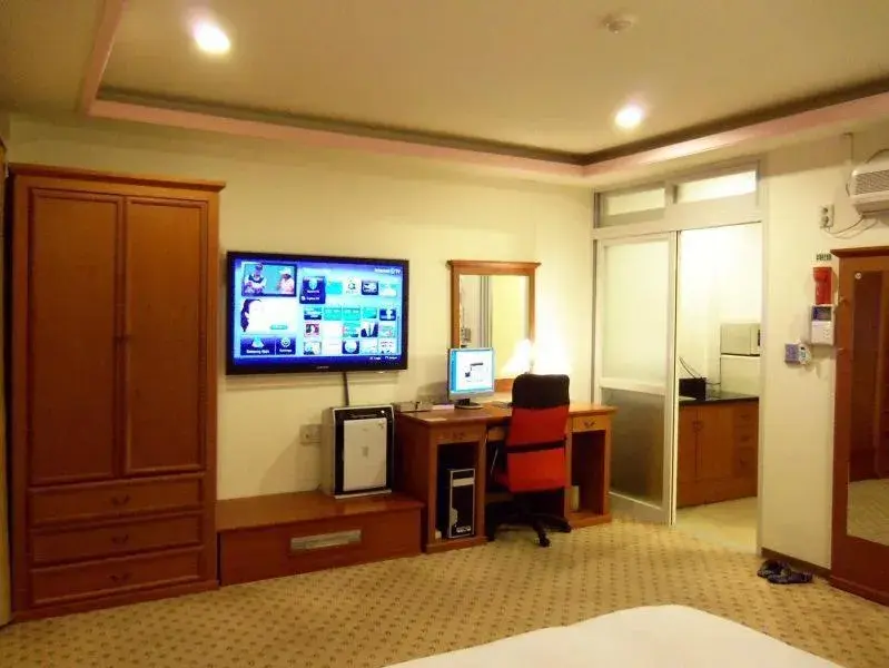Single Room - single occupancy - Room only in Asia Tourist Hotel Single Room - single occupancy - Room only in Asia Tourist Hotel