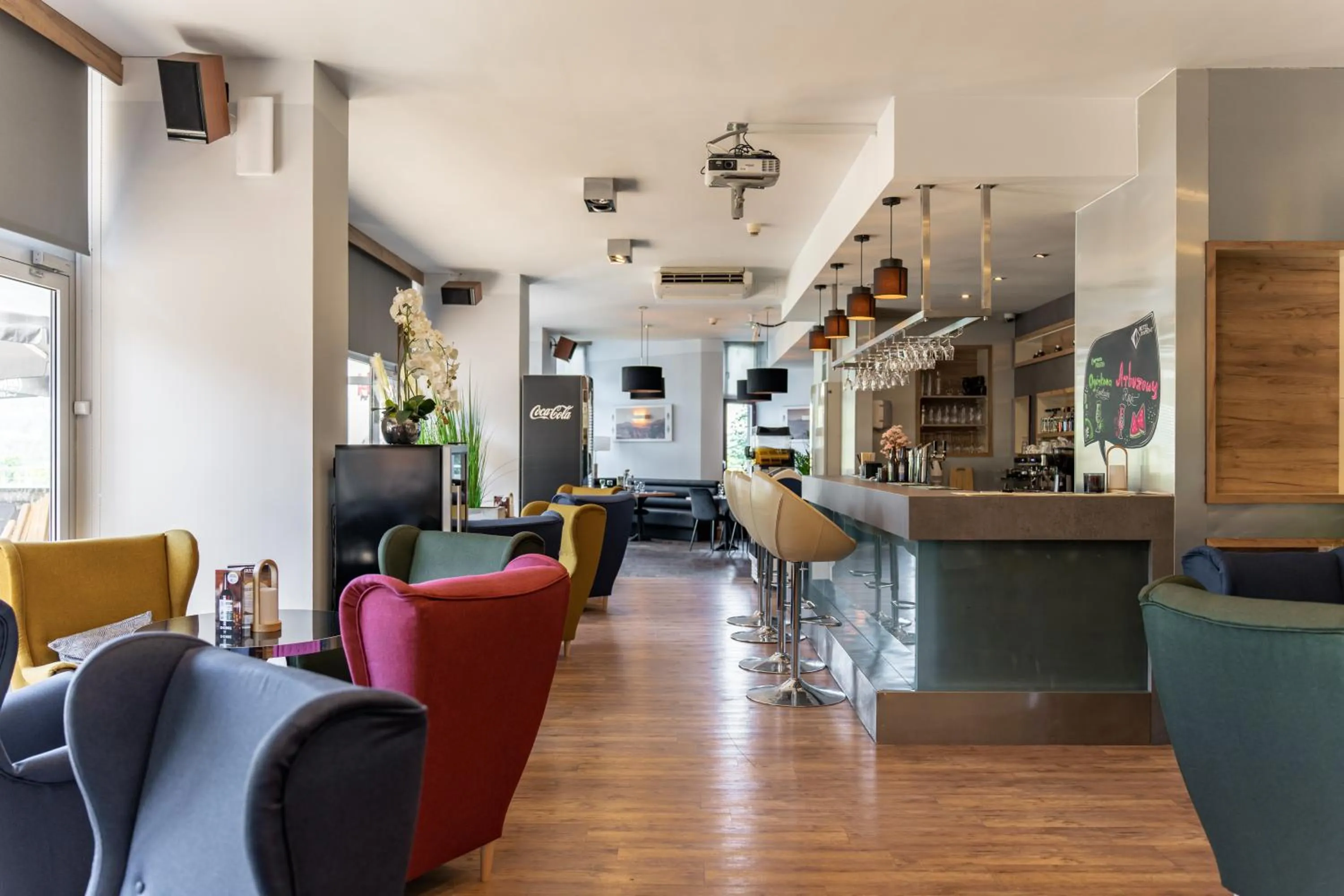 Restaurant/places to eat in Hotel Diament Ustroń