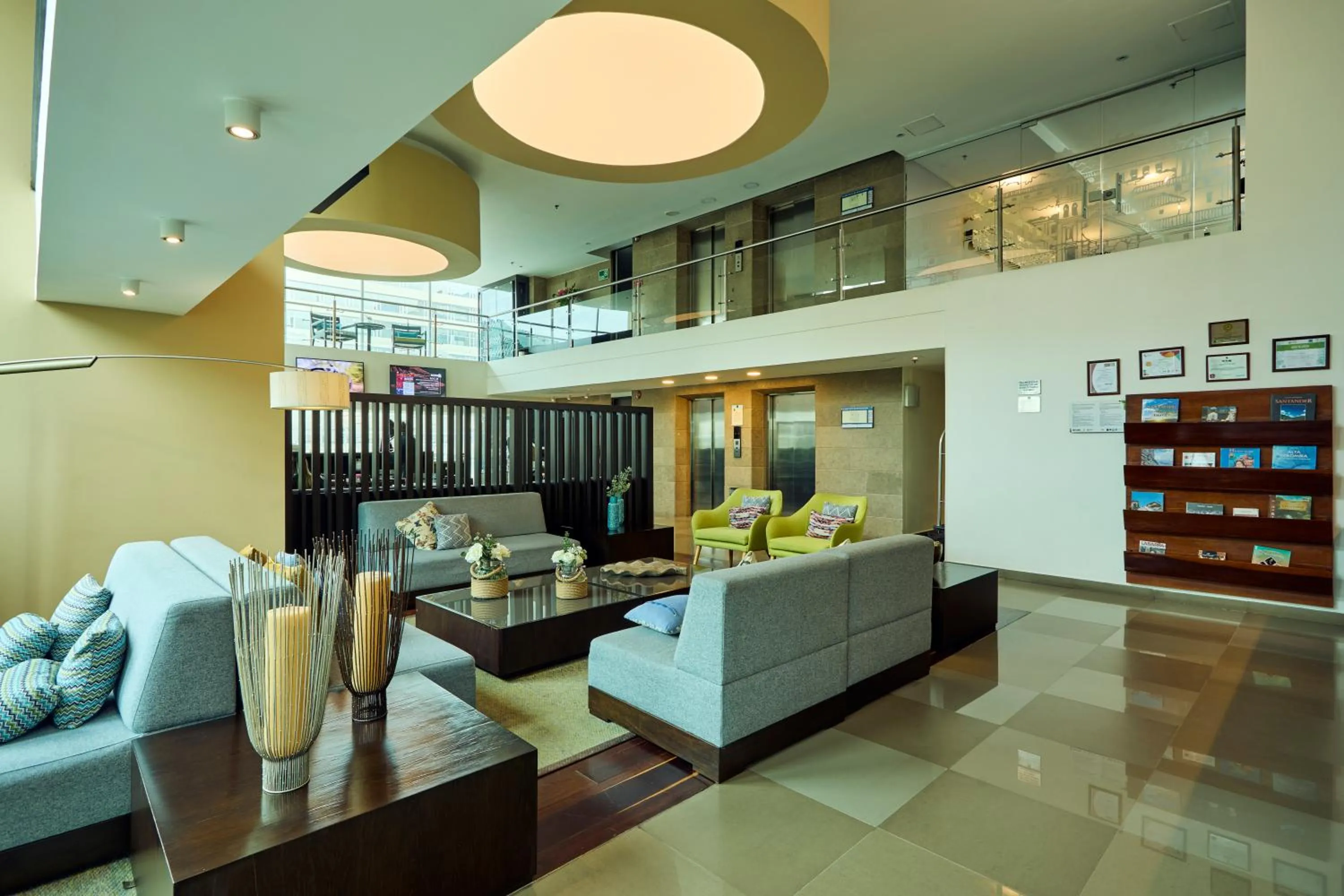 Lobby or reception in Hotel bh Usaquén