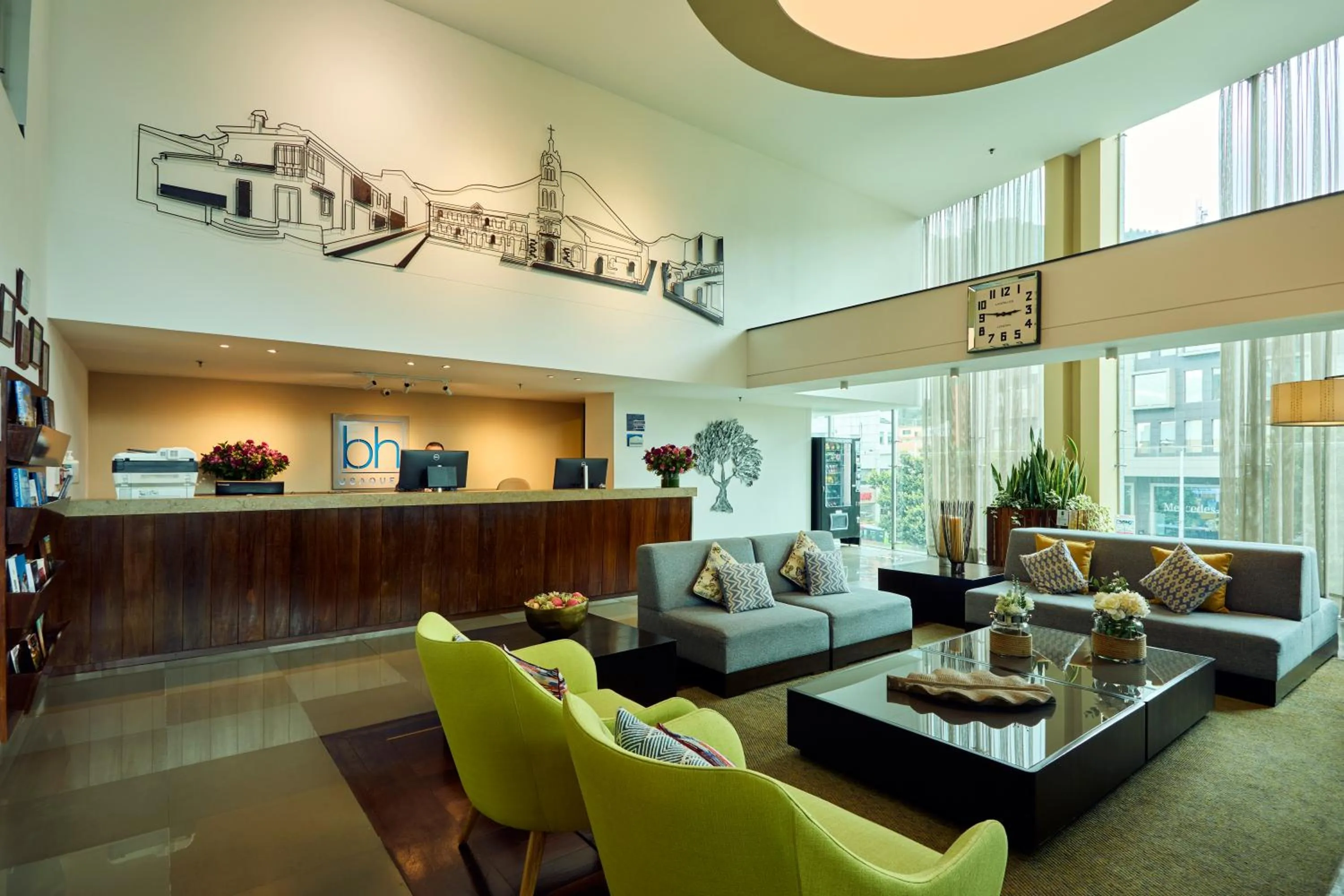Lobby or reception in Hotel bh Usaquén