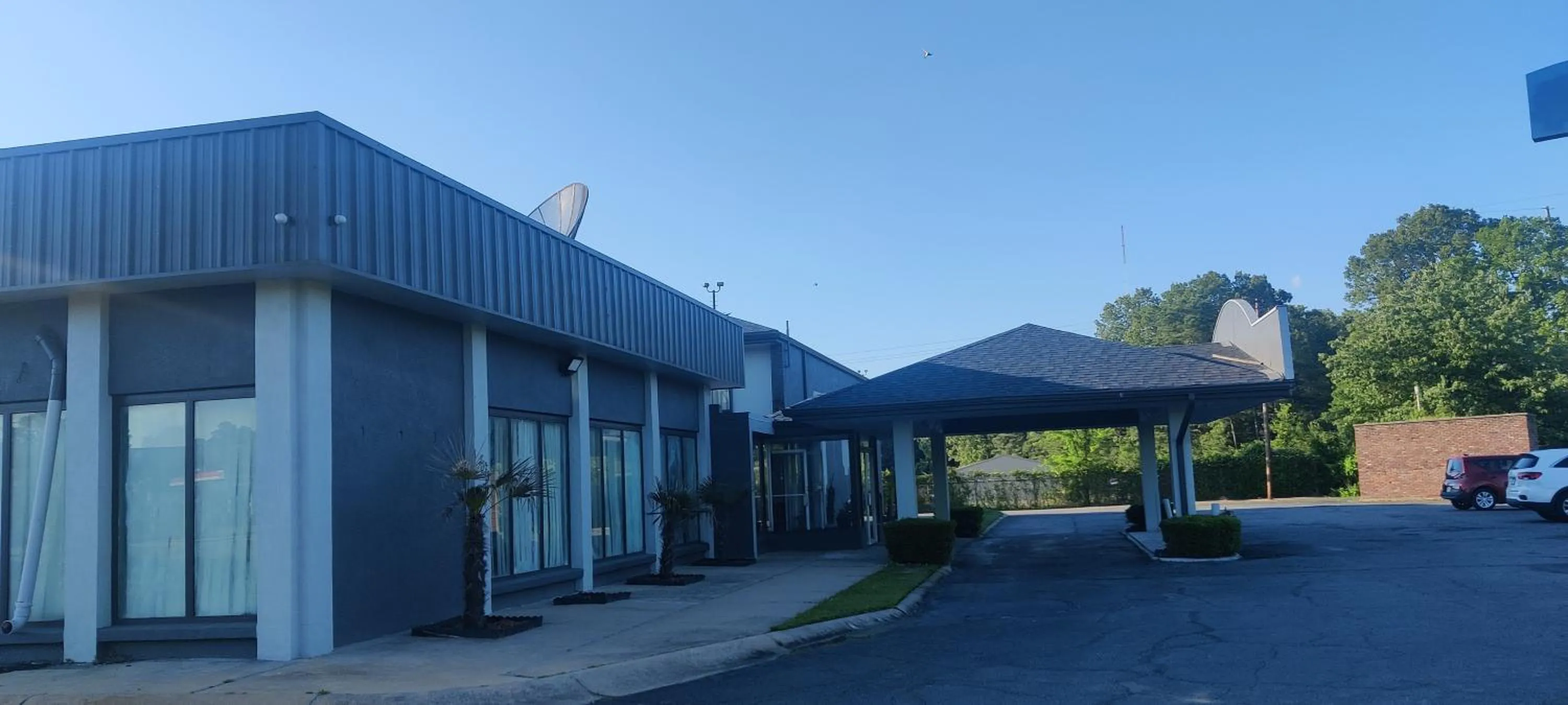 Express Inn and Suites