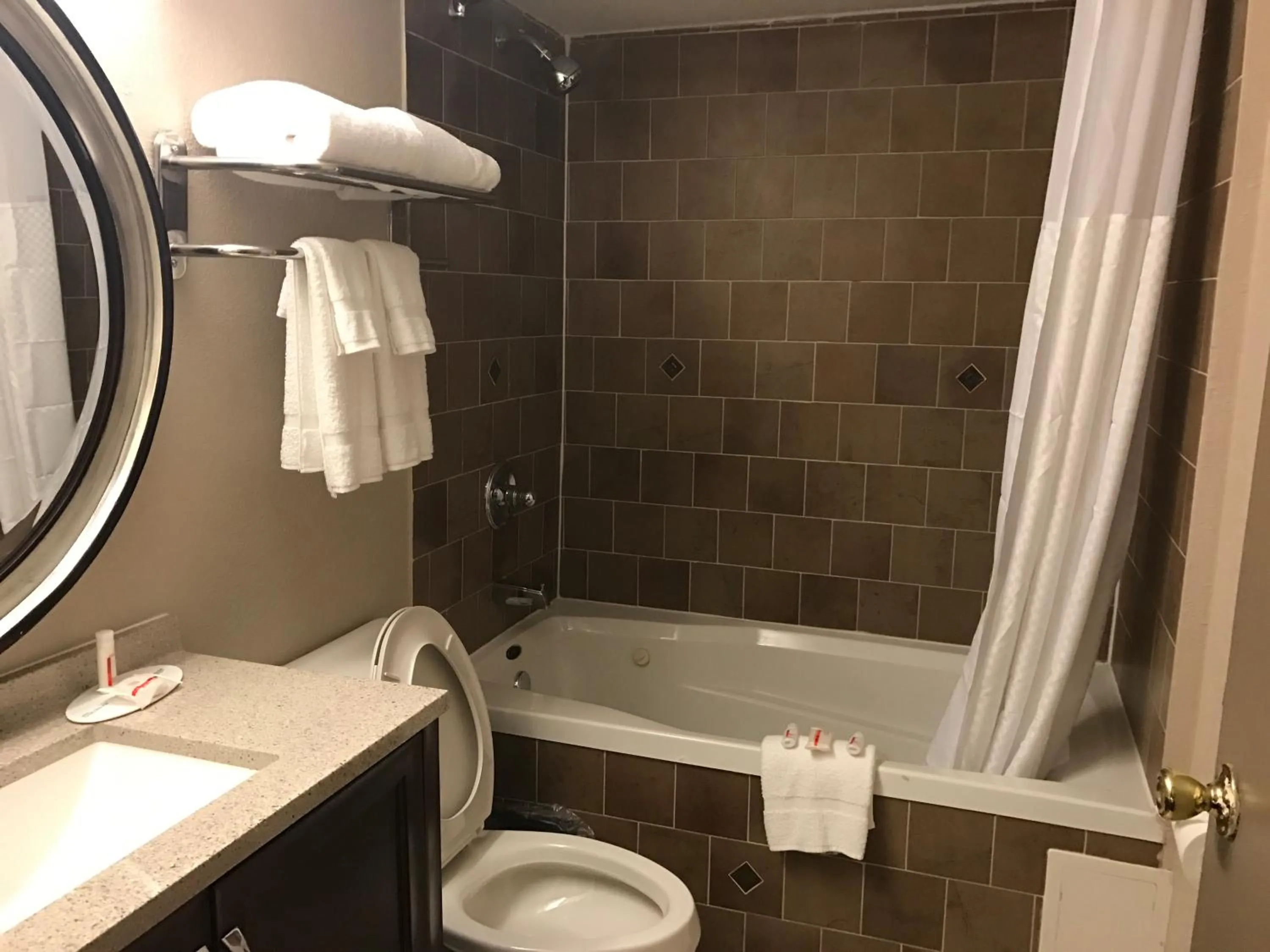 Express Inn and Suites