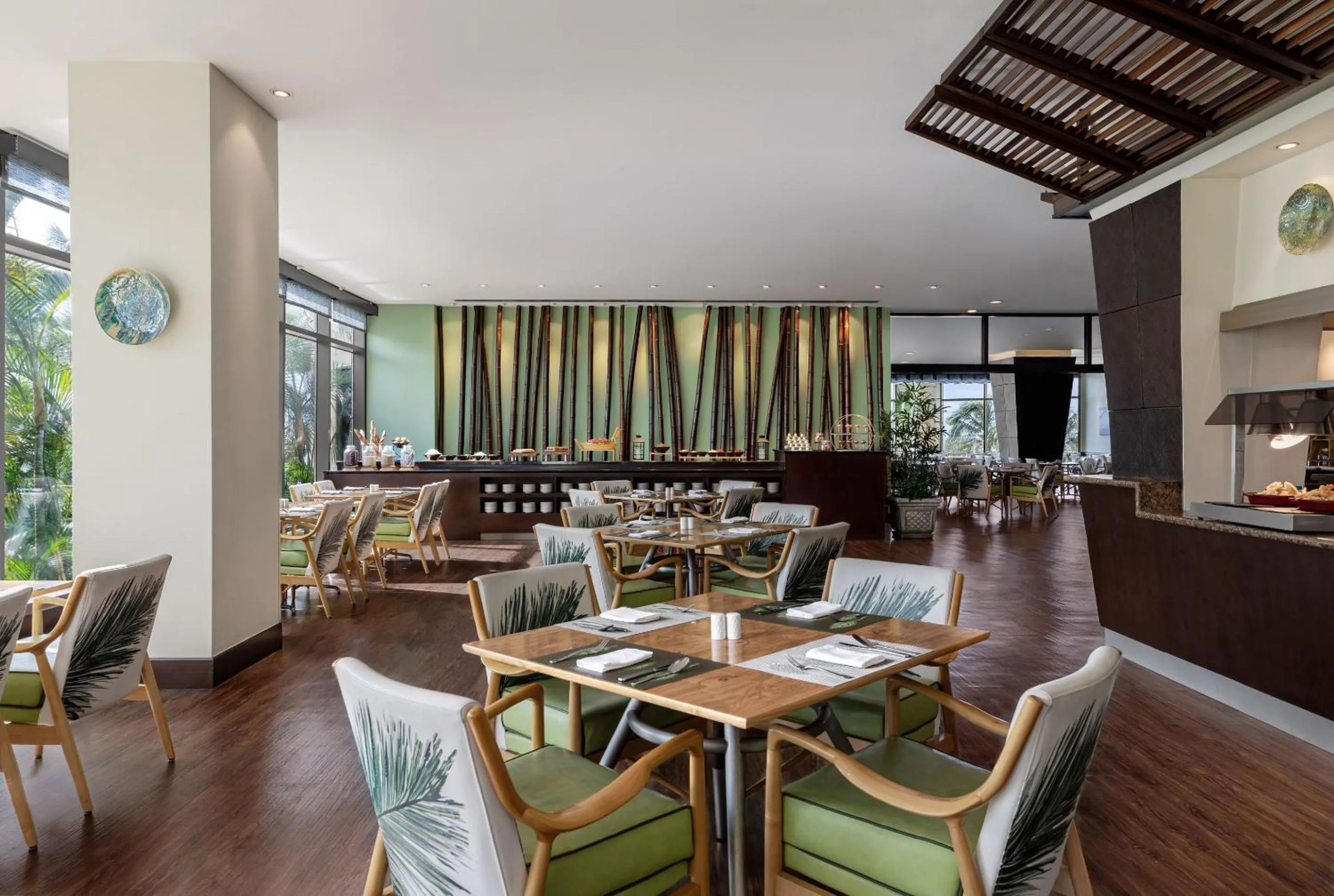 Restaurant/places to eat in Dusit Beach Resort Guam