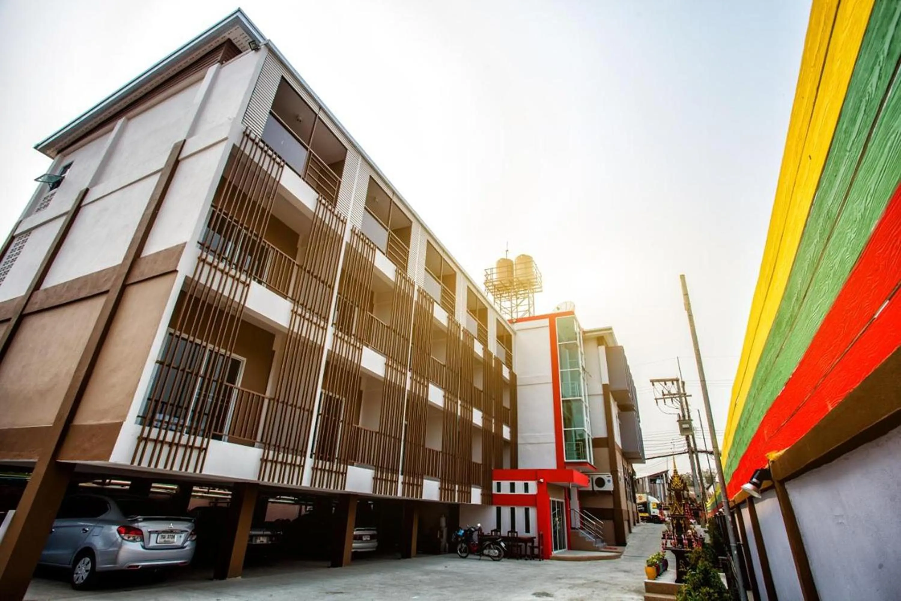 Property building in Smile Place Hotel Chiang Rai