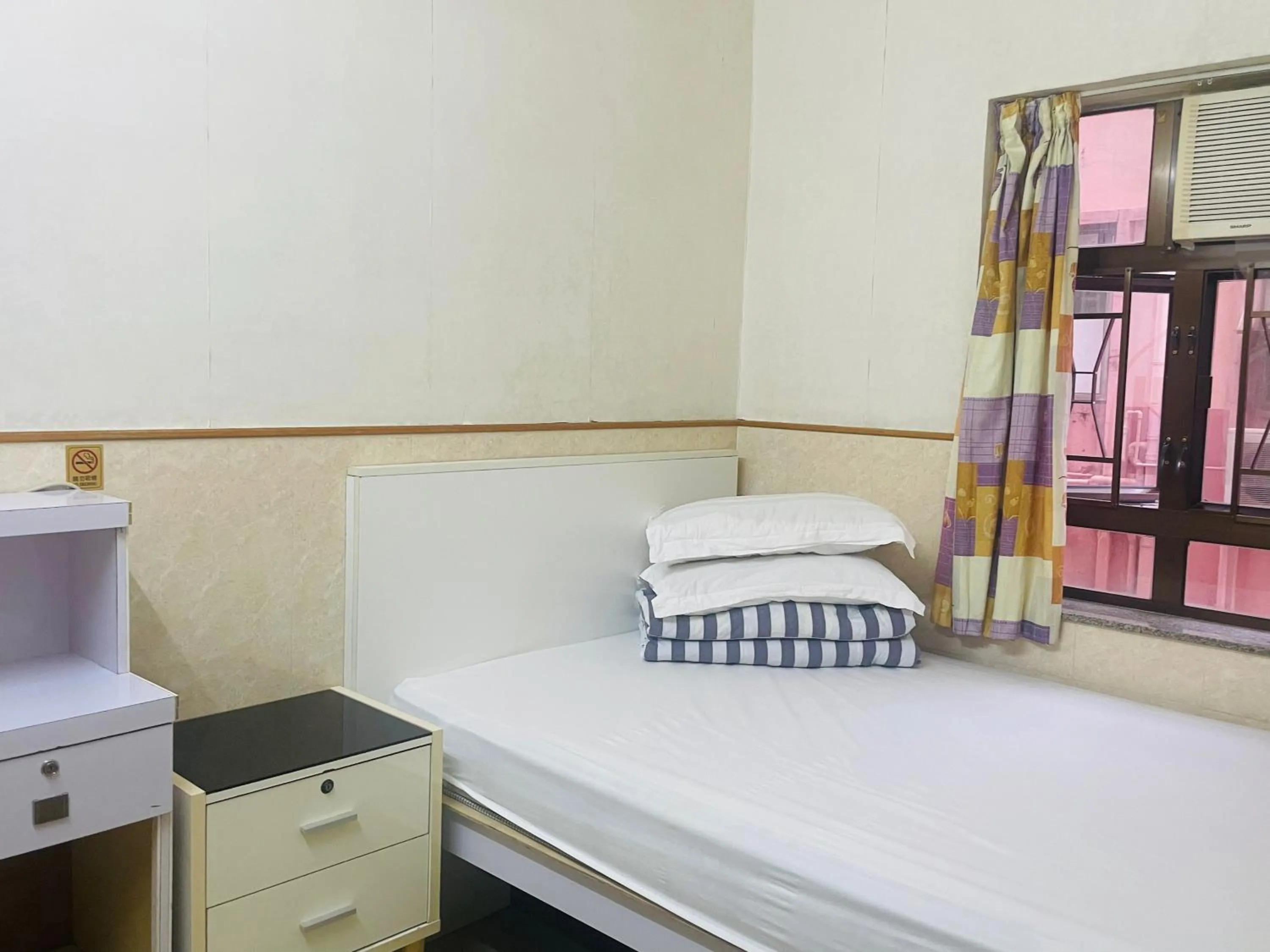 Bed in Johnson Hostel