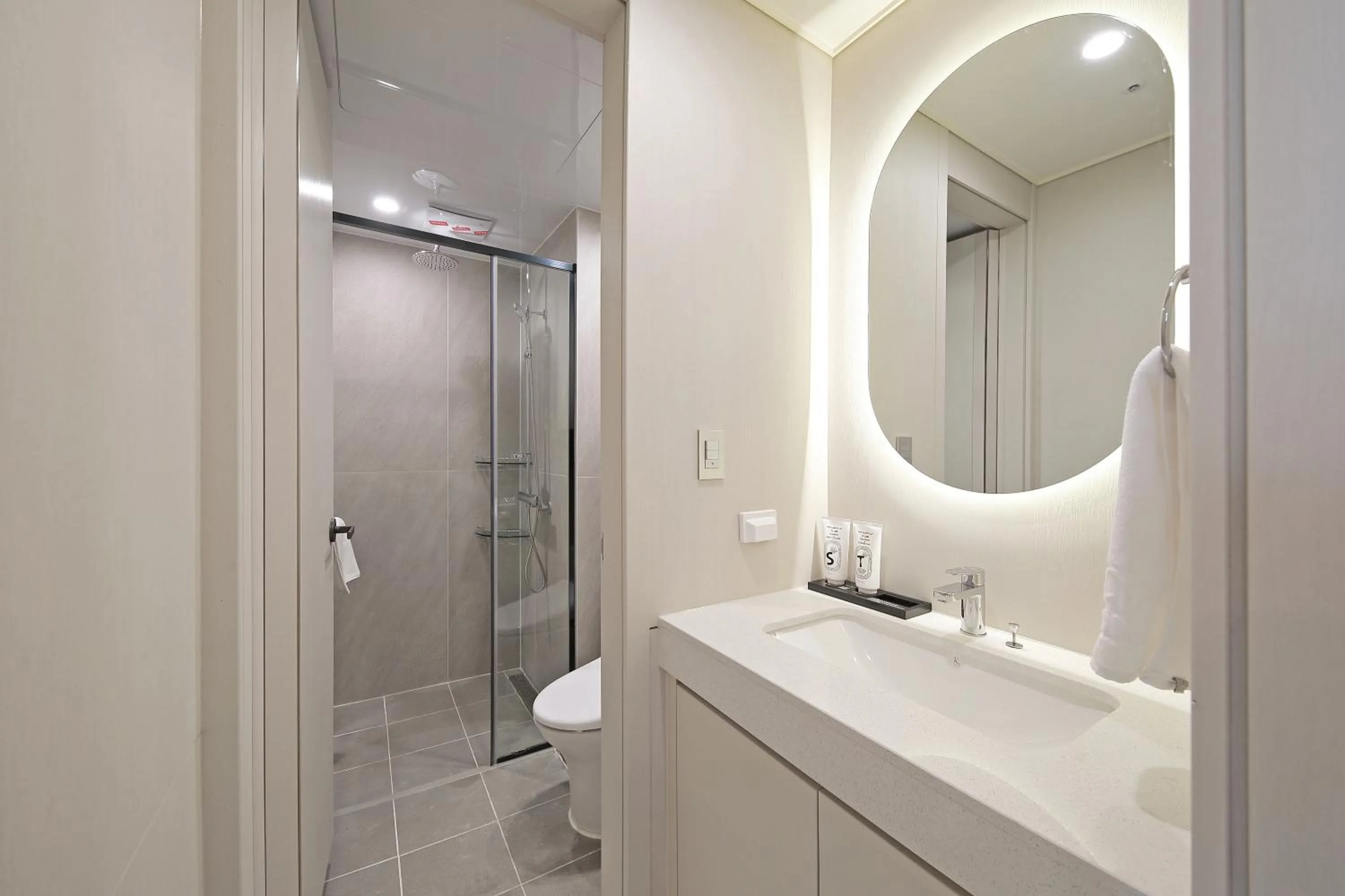 Sota Suite Busan Seomyeon