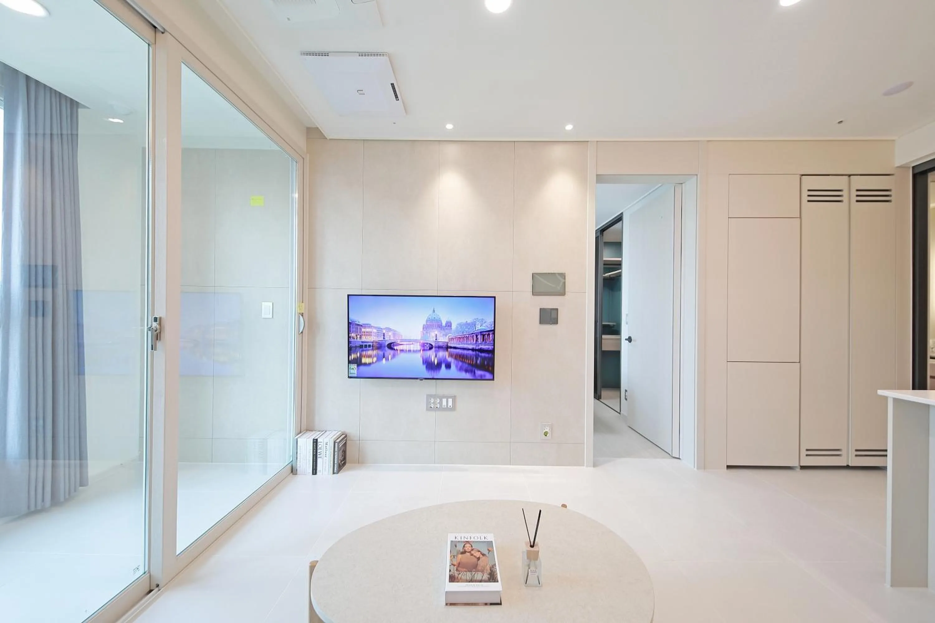 Sota Suite Busan Seomyeon