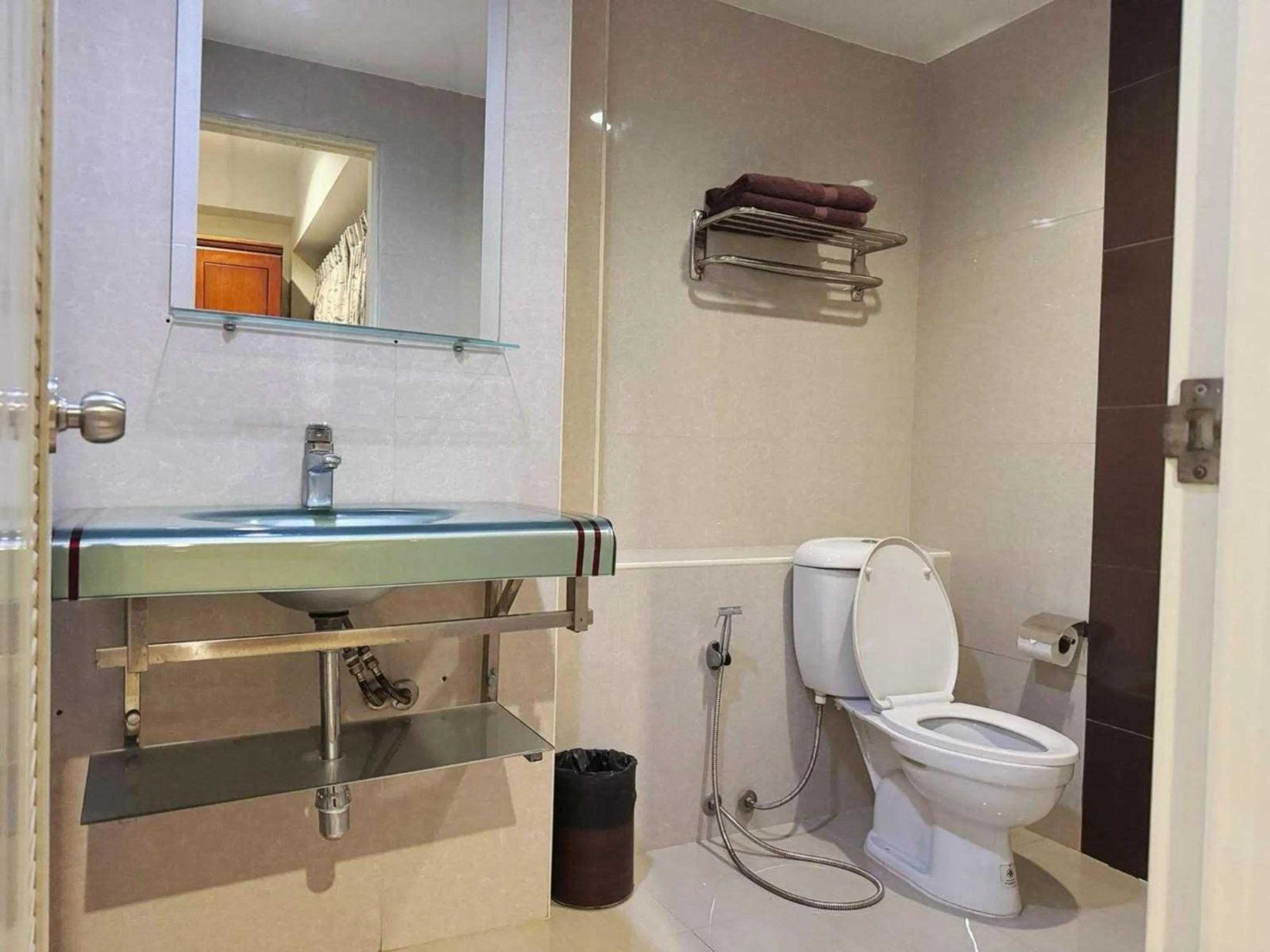 Bathroom in Collection O VResotel