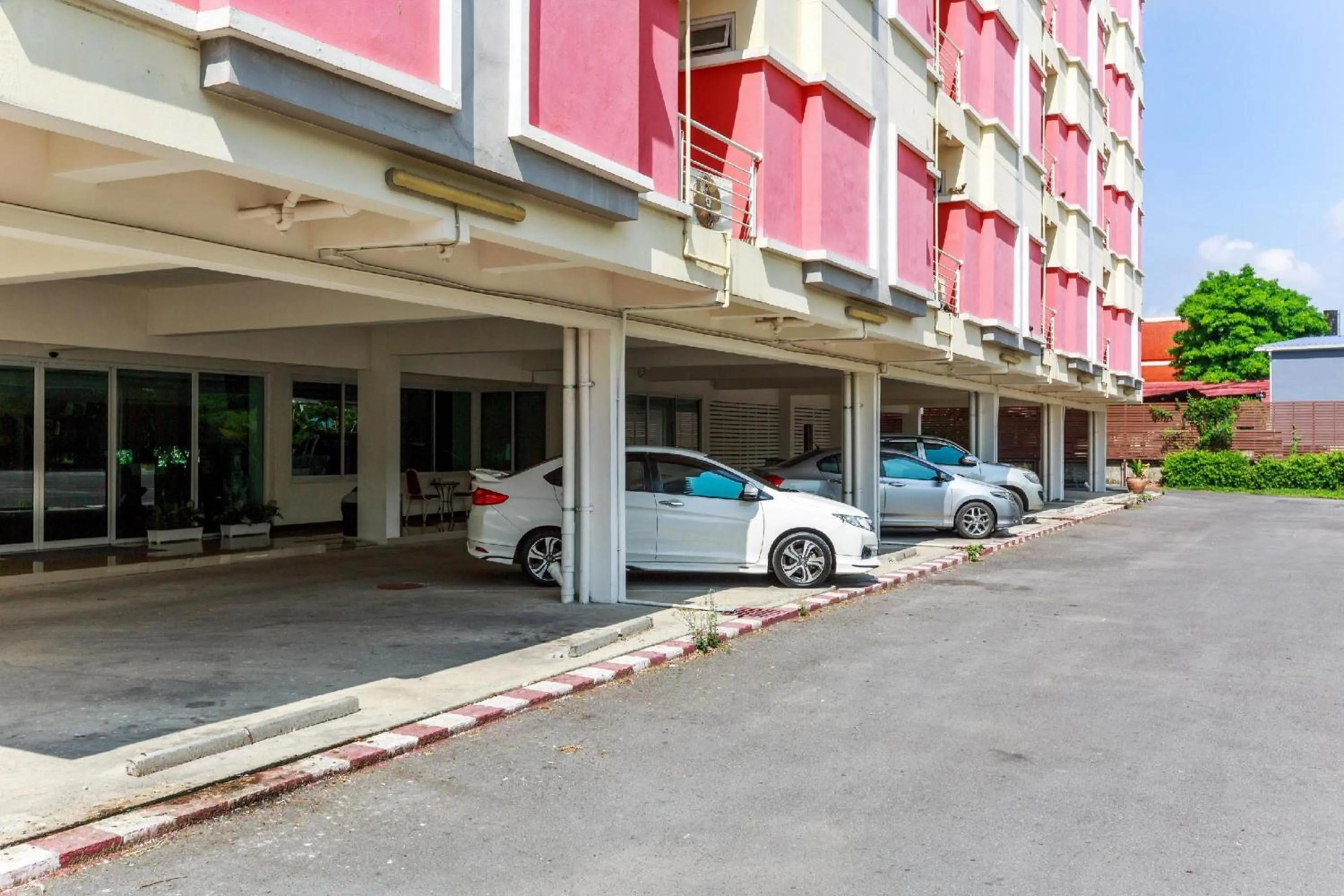 Neighbourhood in Collection O VResotel