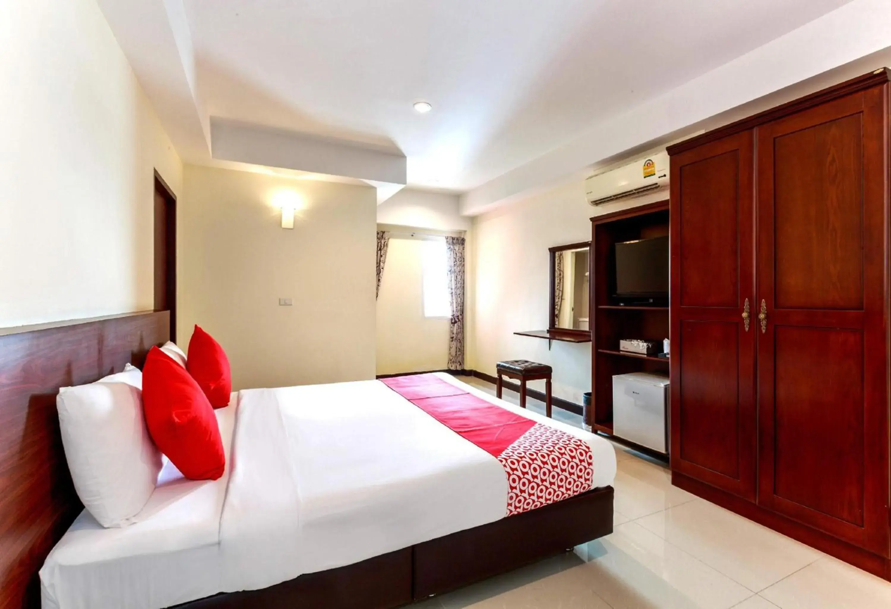 Superior Double Room in Collection O VResotel Superior Double Room in Collection O VResotel