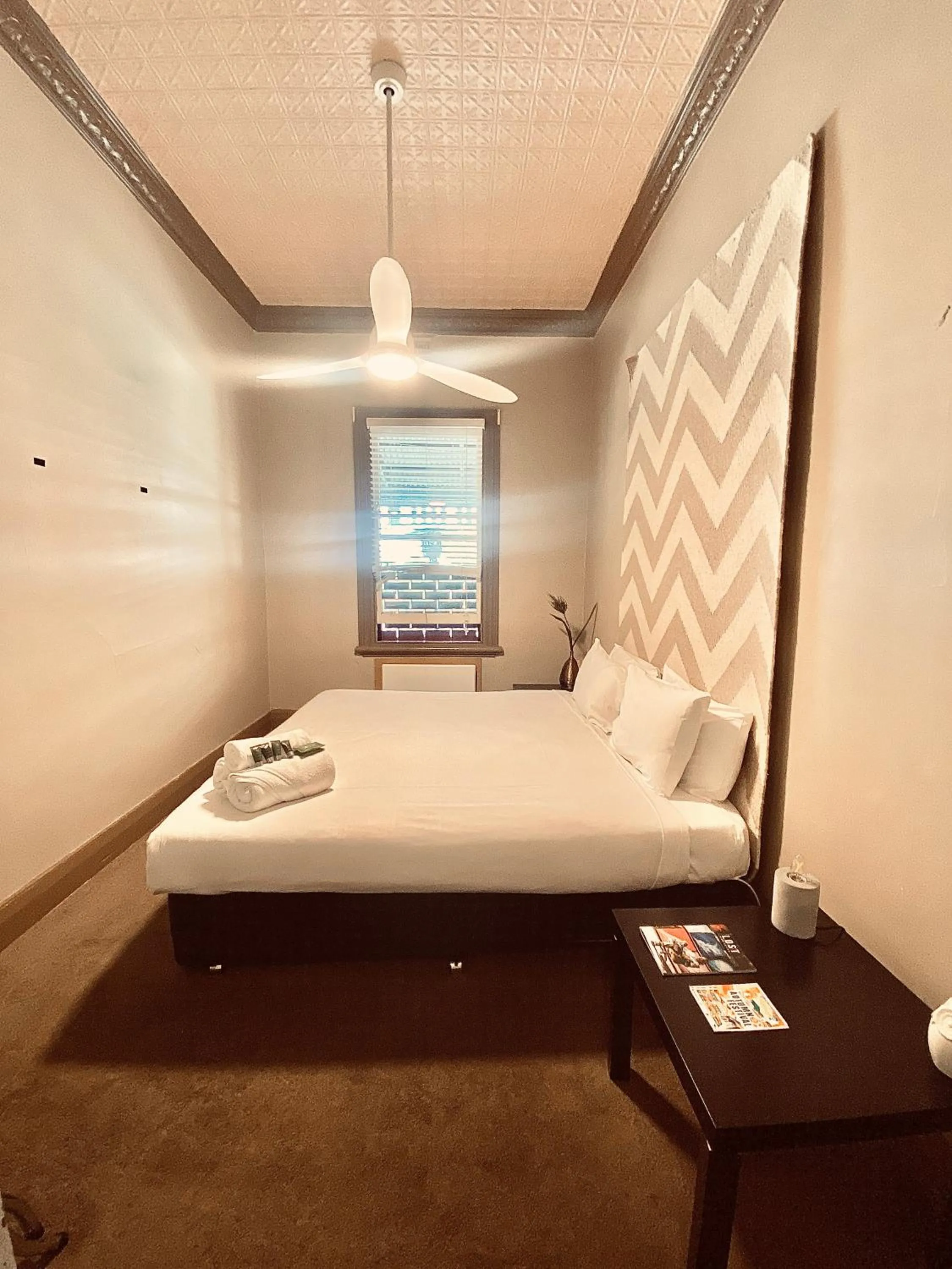 Bed in The Daylesford Hotel