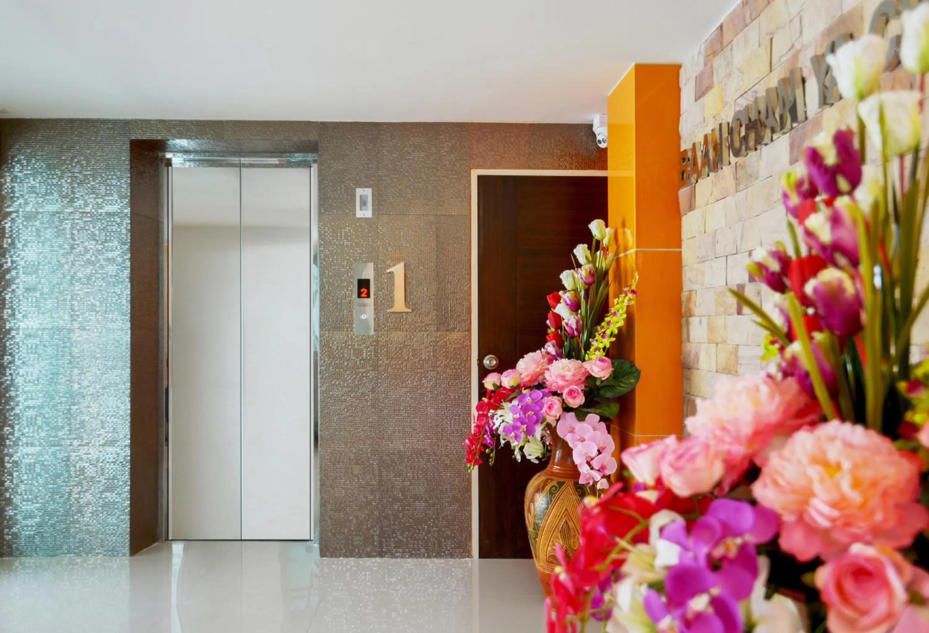 Facade/entrance in Family Hotel