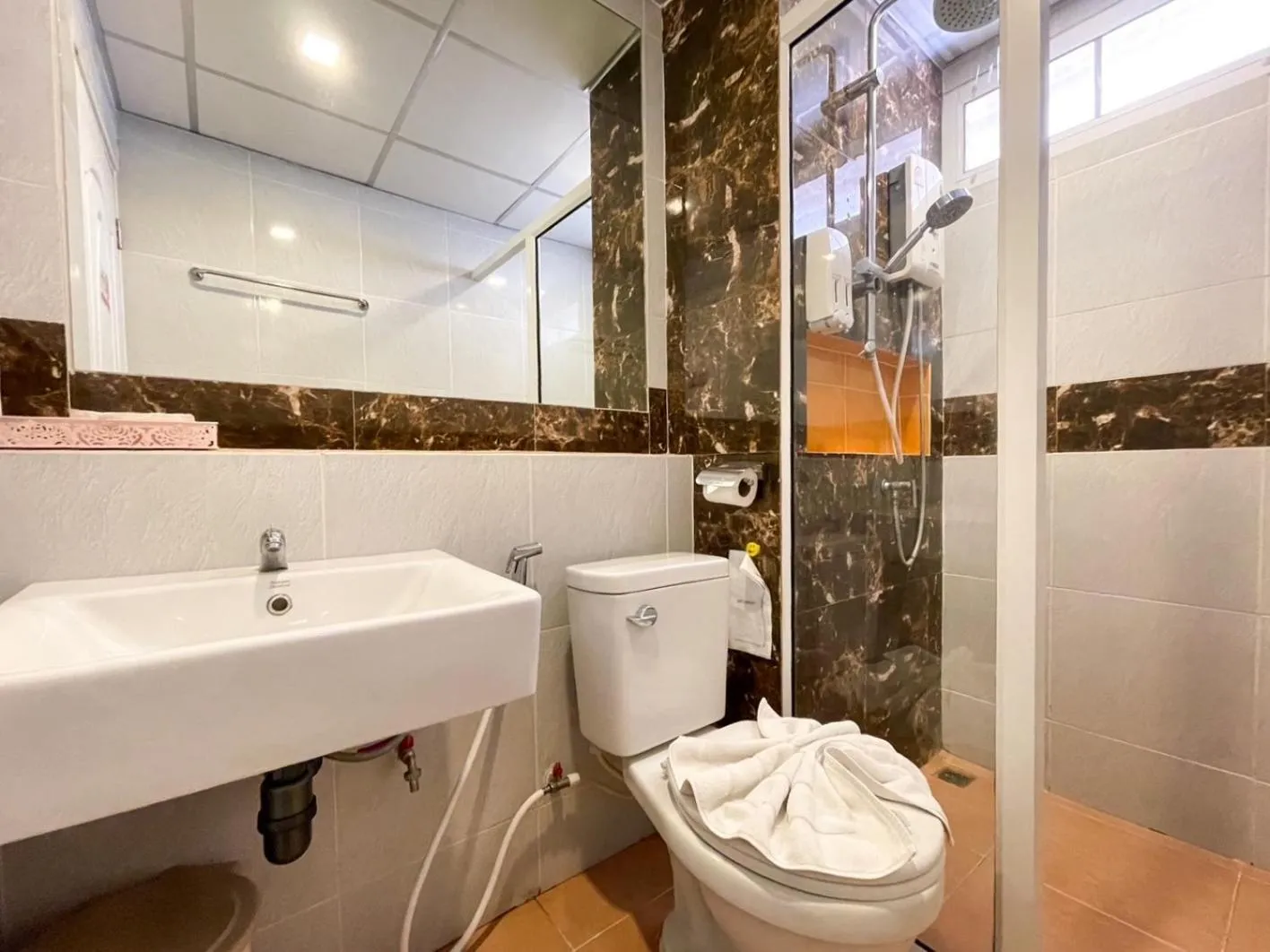 Bathroom in Family Hotel