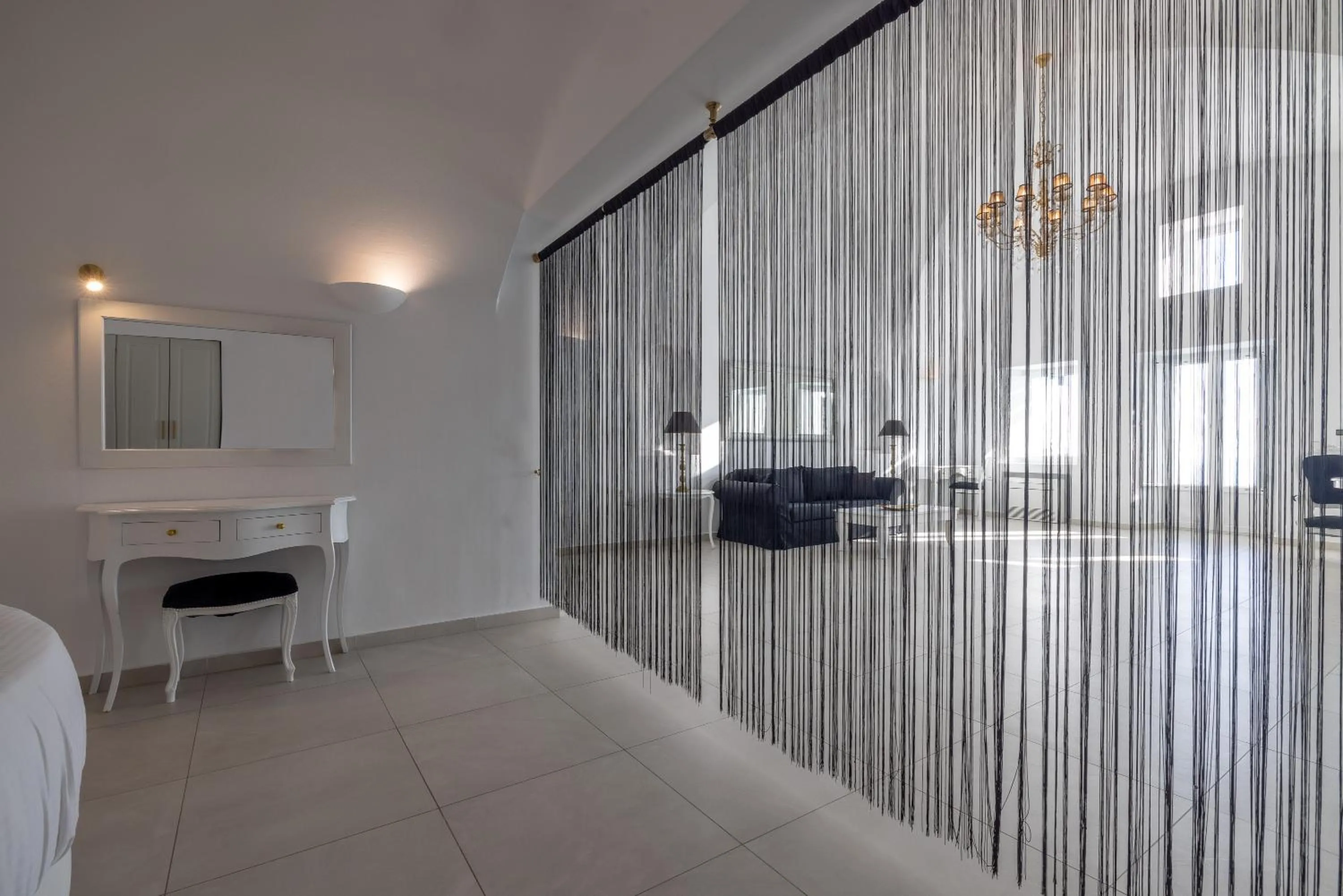 Photo of the whole room, Bed in Amber Light Villas