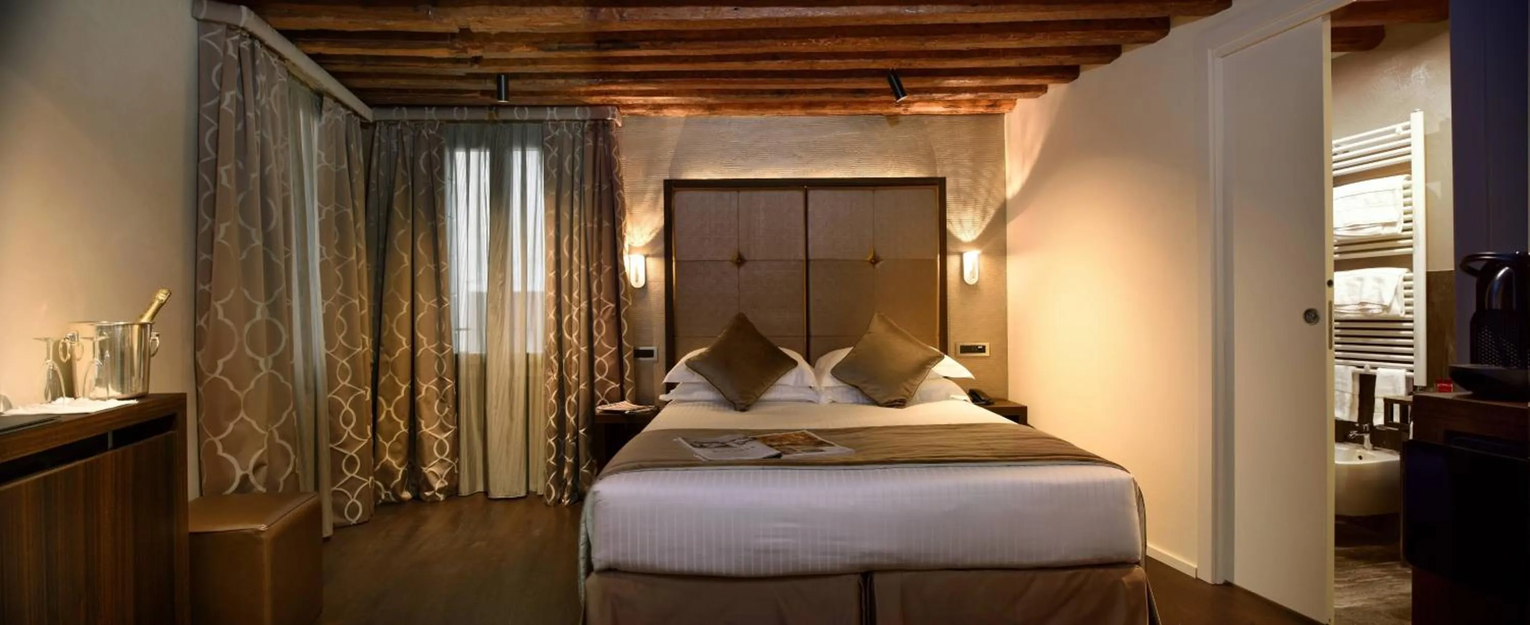 Other, Bed in Rosa Salva Hotel