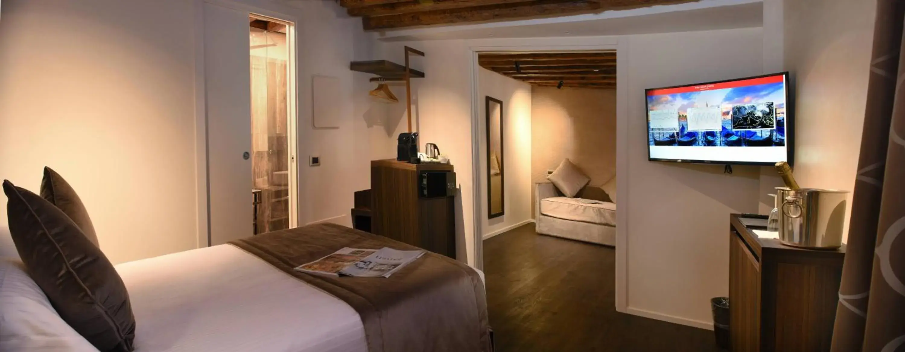 Family Room in Rosa Salva Hotel Family Room in Rosa Salva Hotel