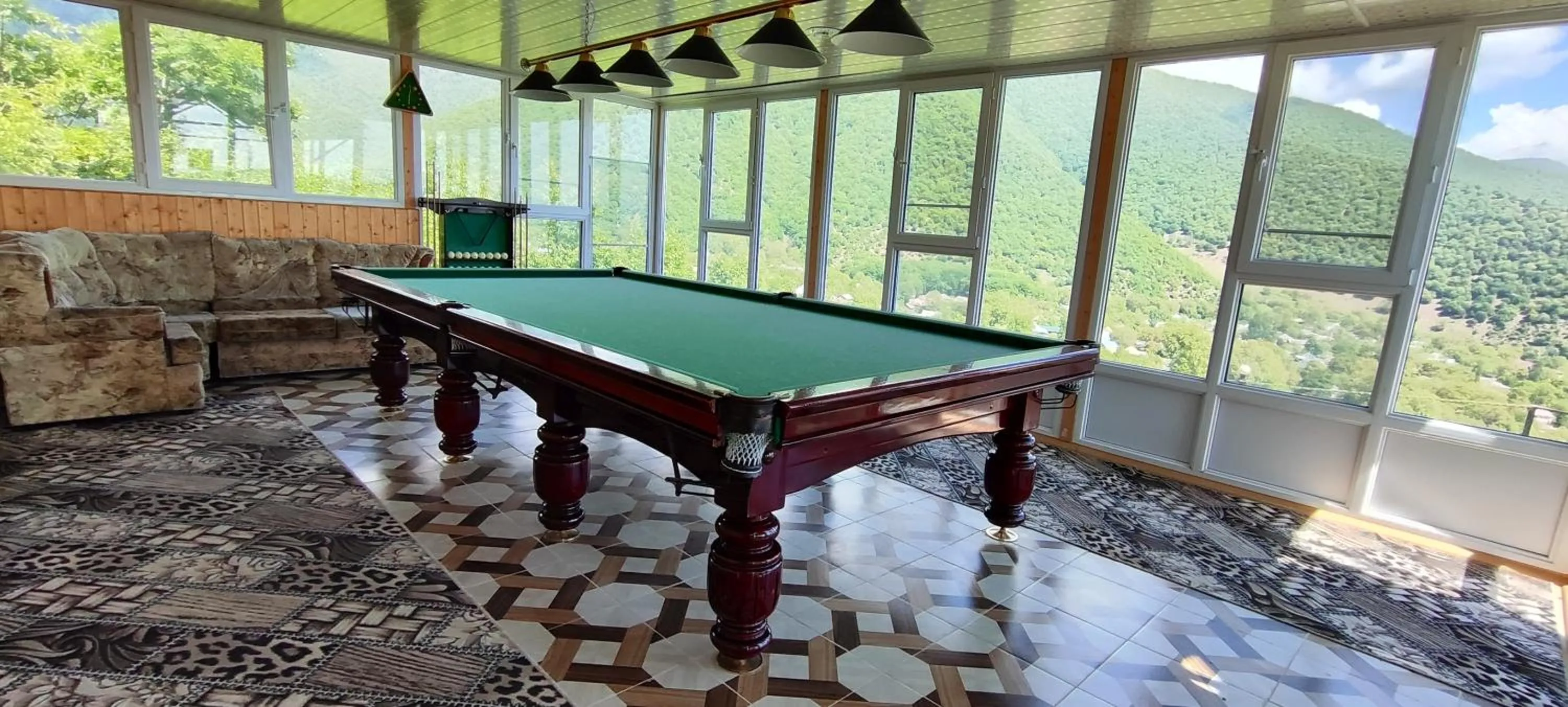 Billiard in Kungut Hotel & Restaurant