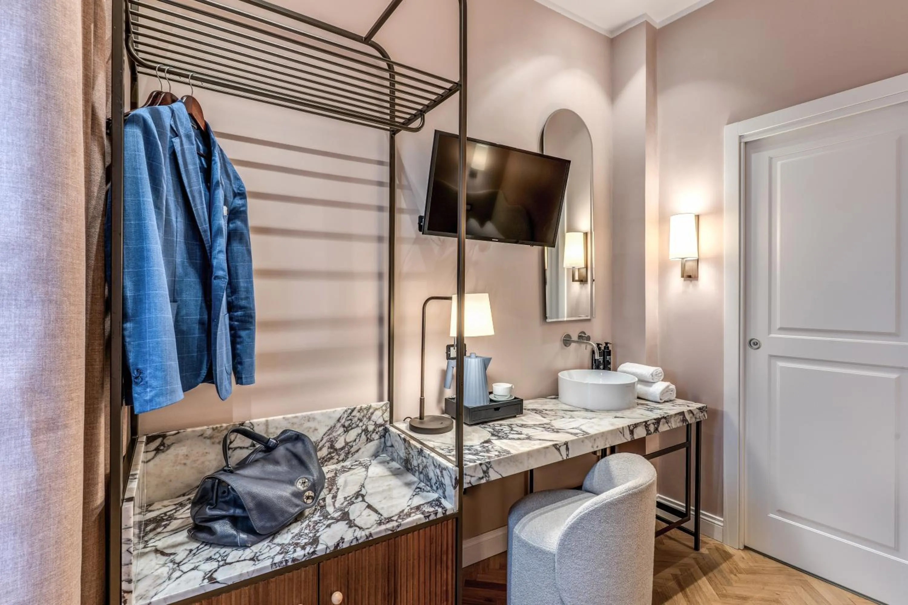 Bedroom in Hotel Fori Imperiali