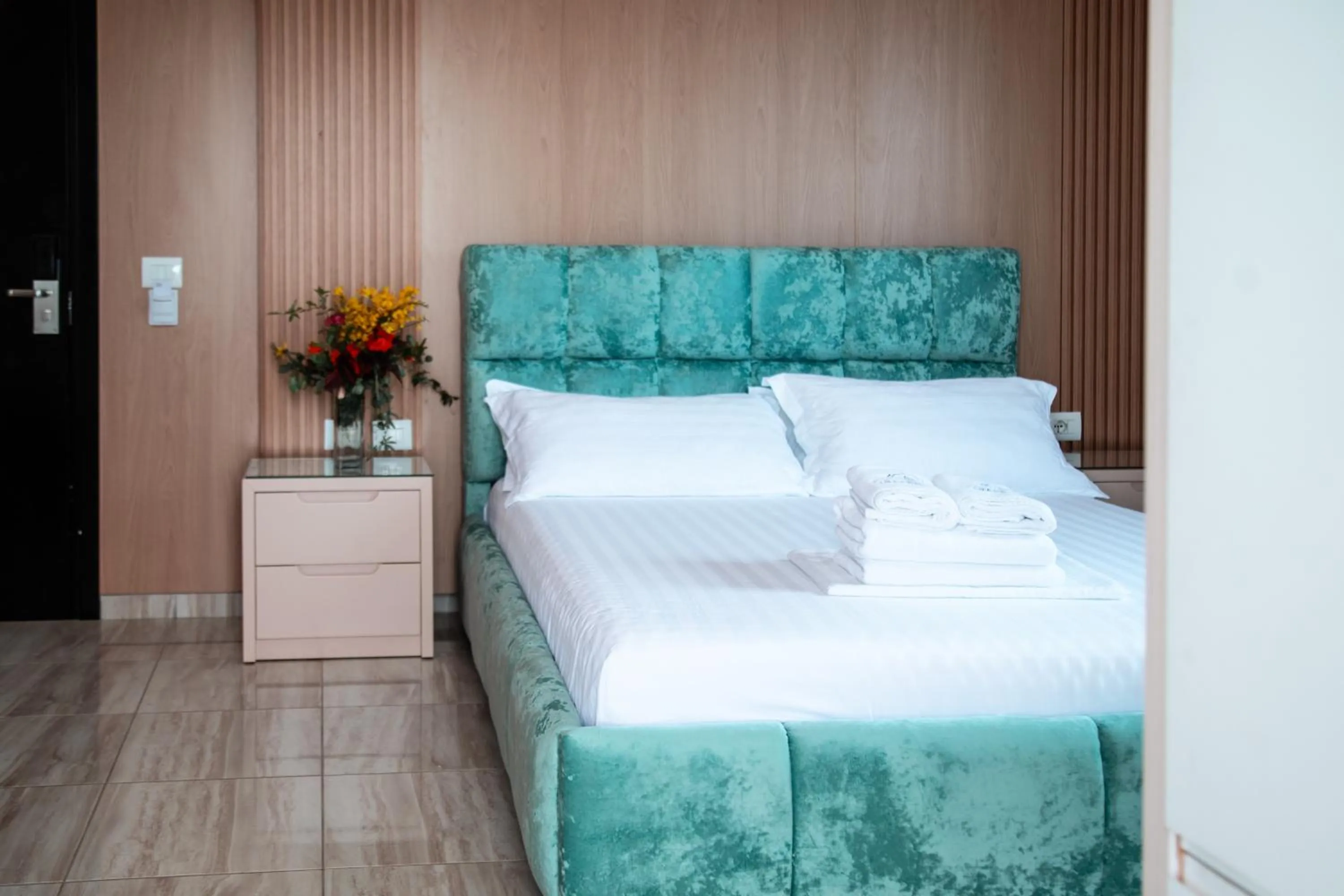 Photo of the whole room, Bed in Vila e Bardhe Butique Hotel